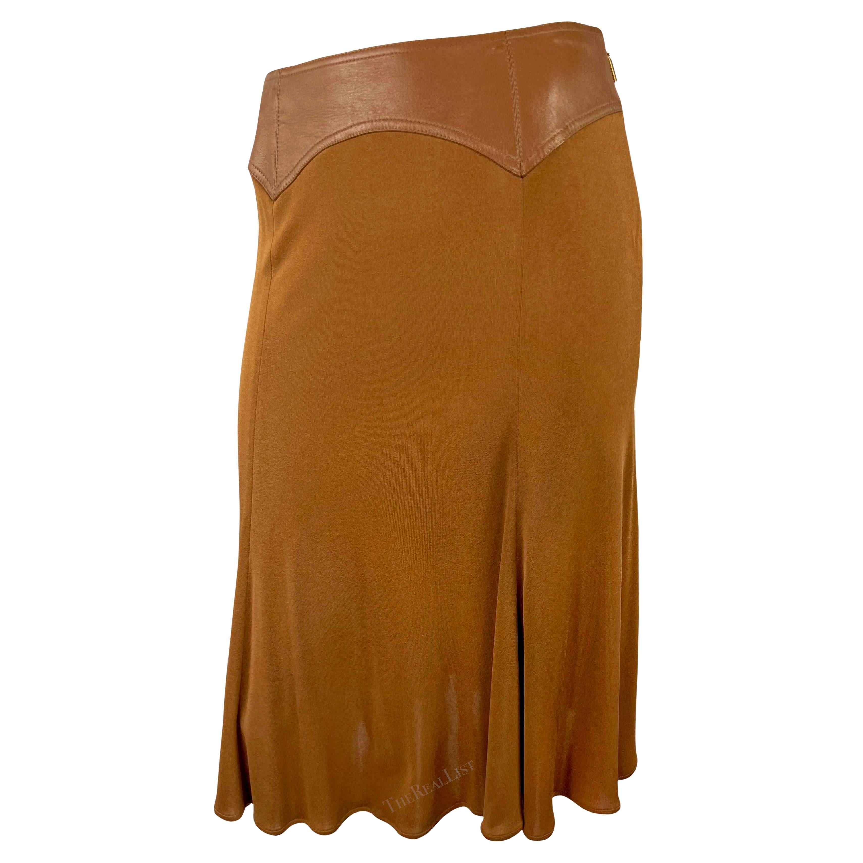Women's F/W 2001 Gianni Versace by Donatella Light Saddle Brown Leather Bodycon Skirt For Sale