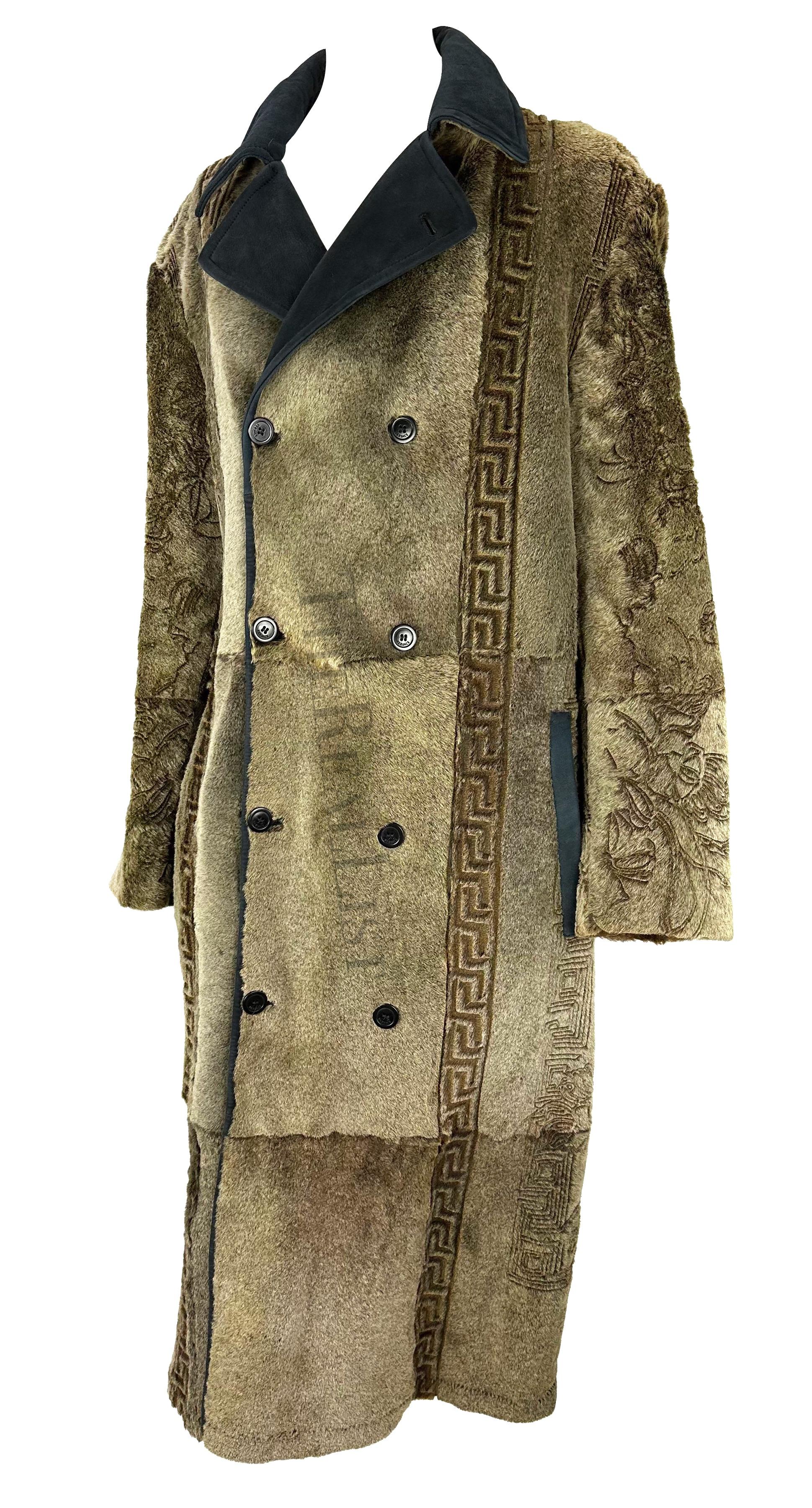 F/W 2001 Gianni Versace by Donatella Painted Pony Hair Brown Full-Length Coat For Sale 2