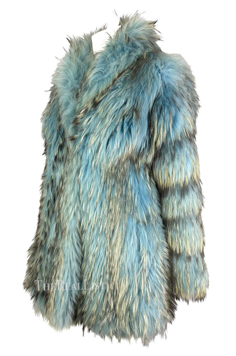 F/W 2001 Gianni Versace by Donatella Runway Ad Light Blue Mixed Fur Chubby Coat  In Good Condition For Sale In Philadelphia, PA
