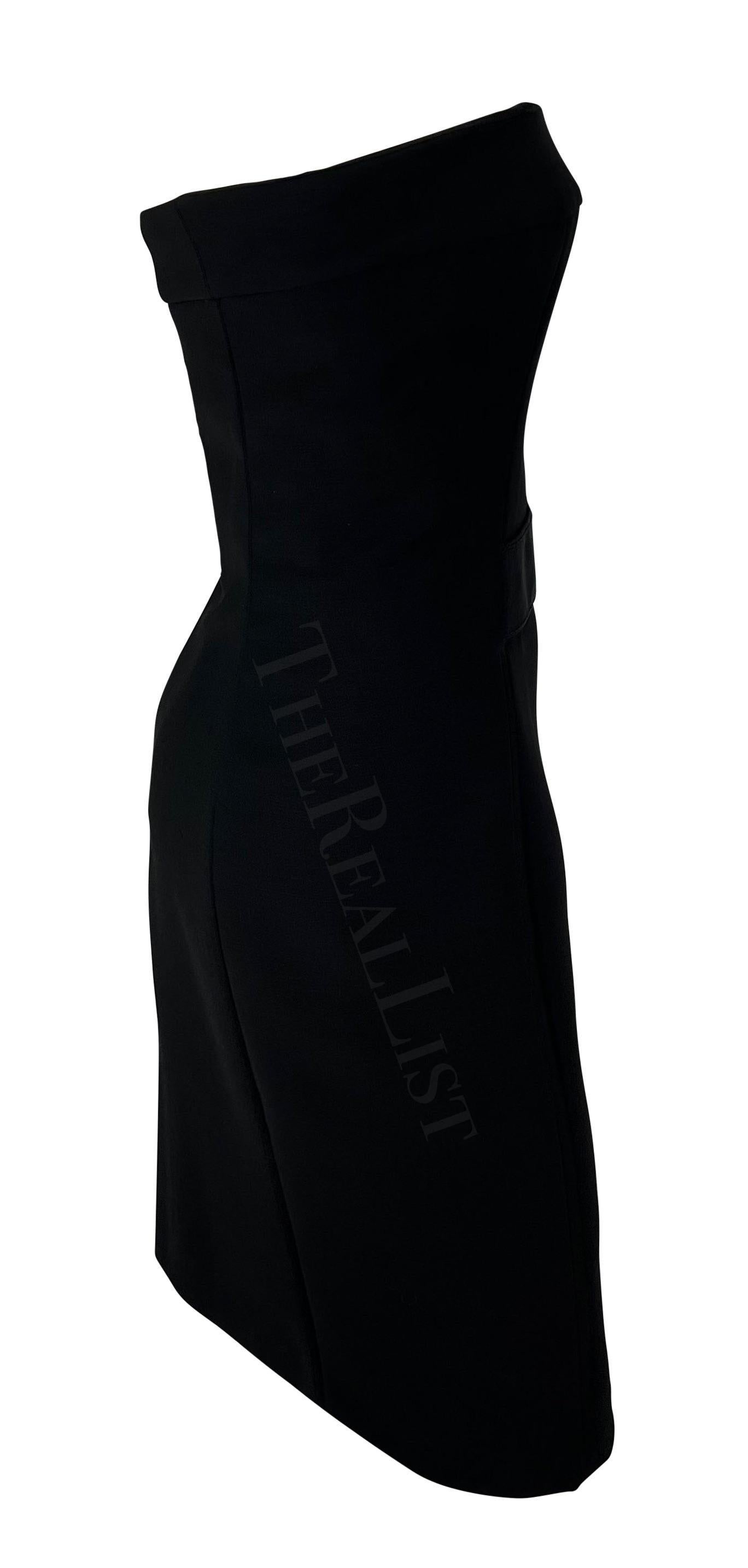 Mini robe tube sans bretelles noire corsetée Gucci by Tom Ford, A/H 2001 Excellent état - En vente à West Hollywood, CA
