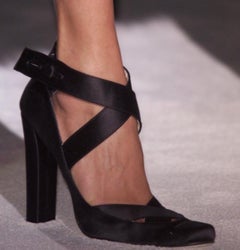 F/W 2001 Gucci by Tom Ford Pink Alligator Ballet Style 5" Heels