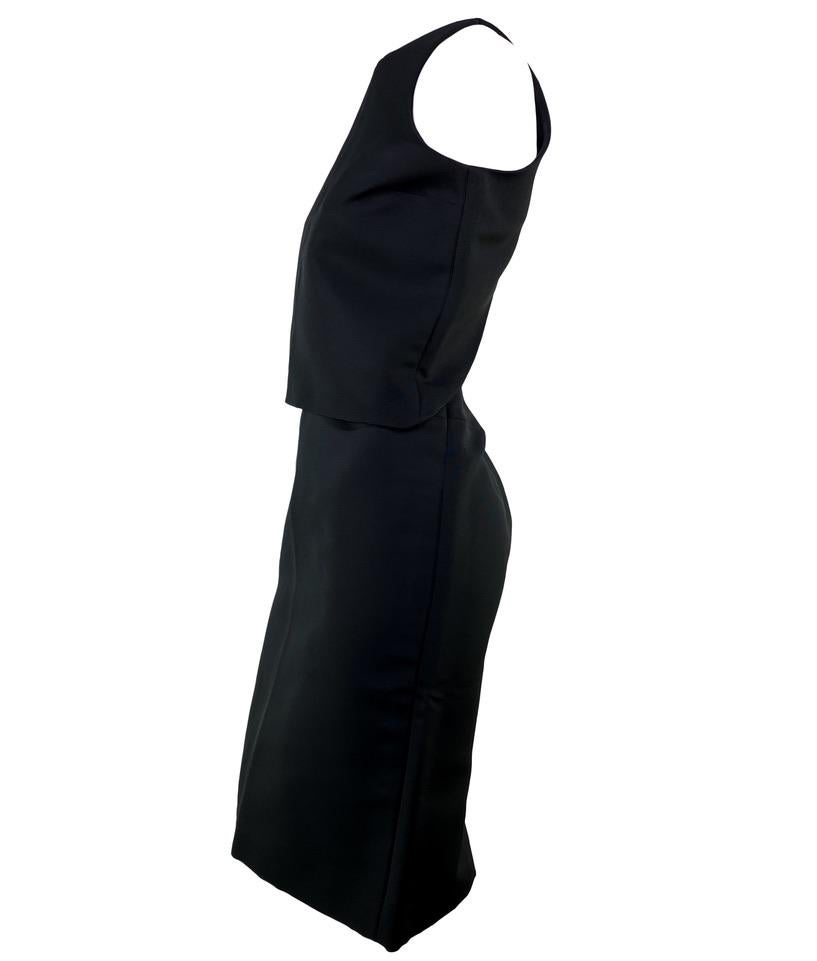 F/W 2001 Gucci by Tom Ford Runway Black Silk Triangle Cutout Black Skirt Set For Sale 3