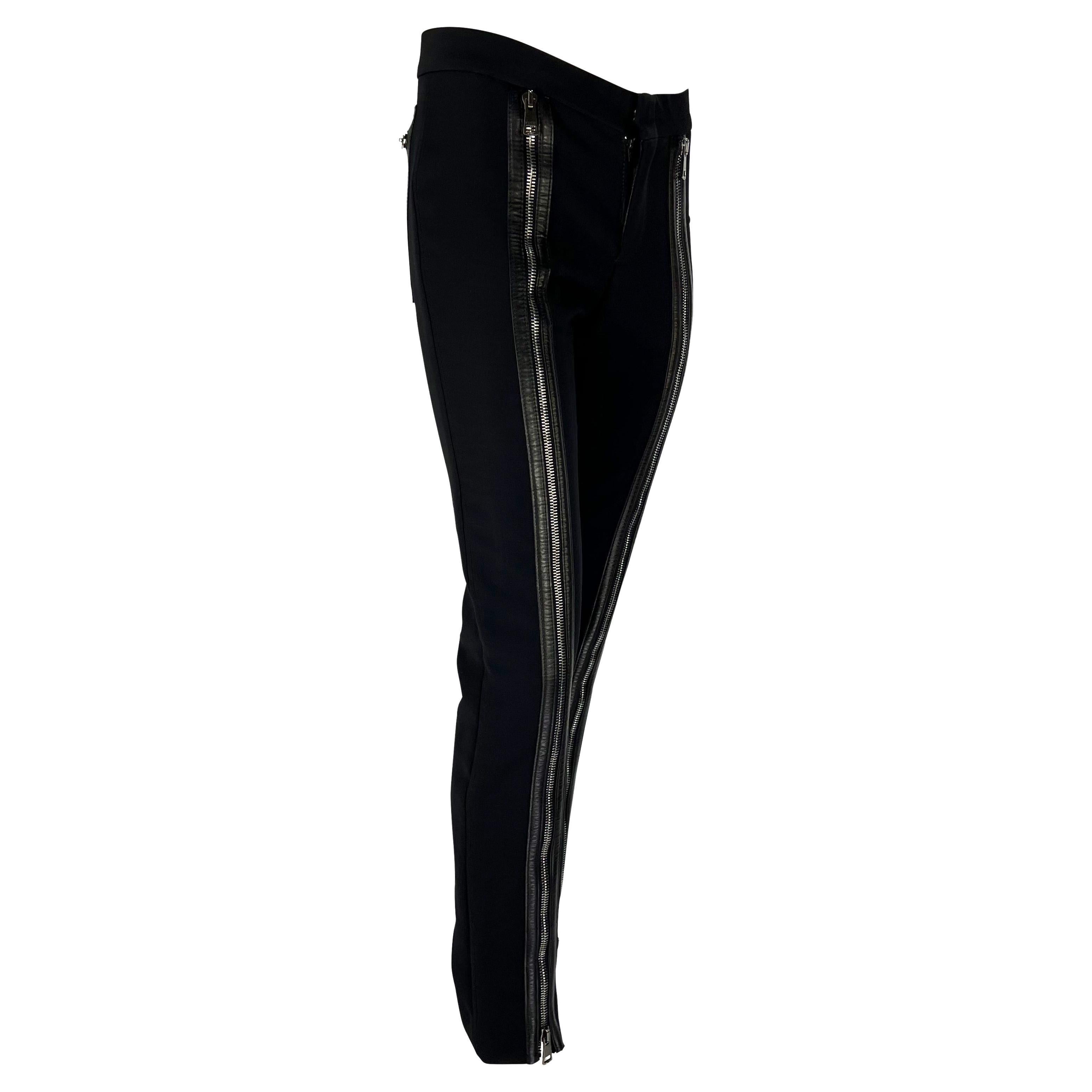 F/W 2001 Gucci by Tom Ford Runway Double Zip-Up Leather Pocket Black Wool Pants For Sale 7