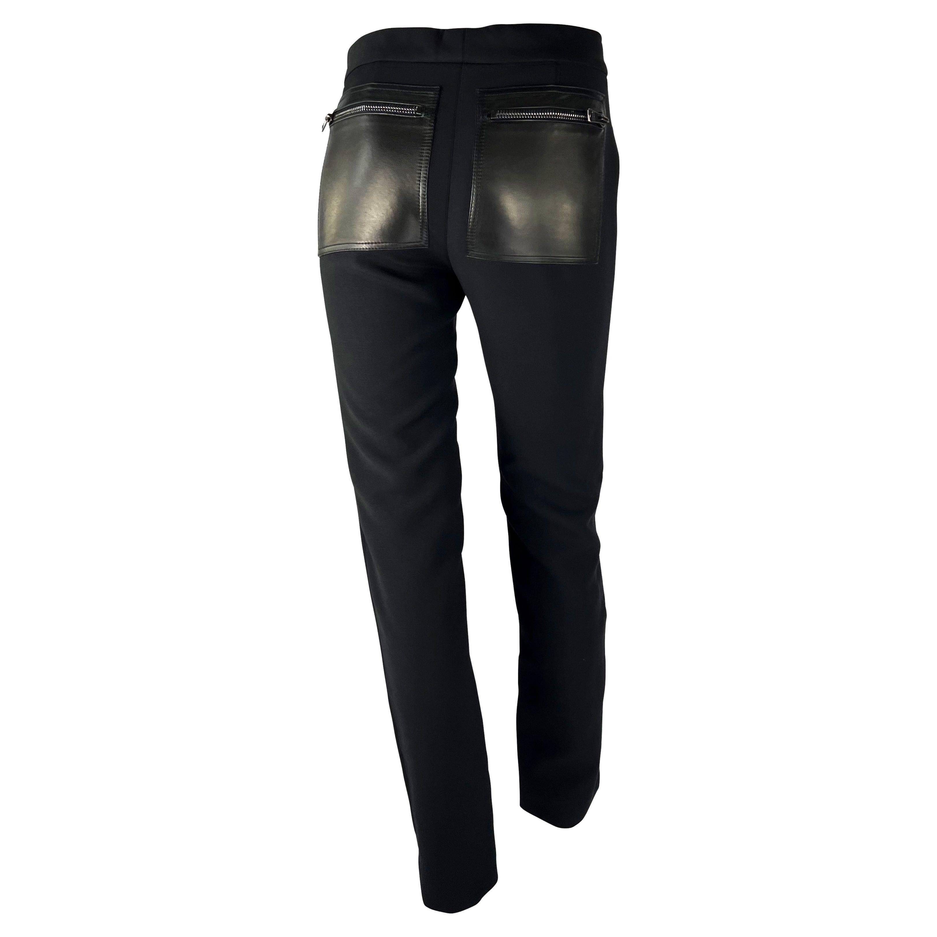 F/W 2001 Gucci by Tom Ford Runway Double Zip-Up Leather Pocket Black Wool Pants For Sale 3
