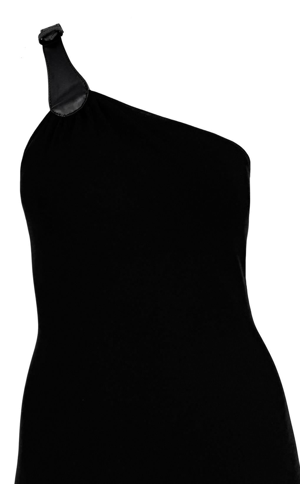 F/W 2001 Michael Kors Runway Black Leather Asymmetric Strap Bodycon Sample Gown For Sale 2