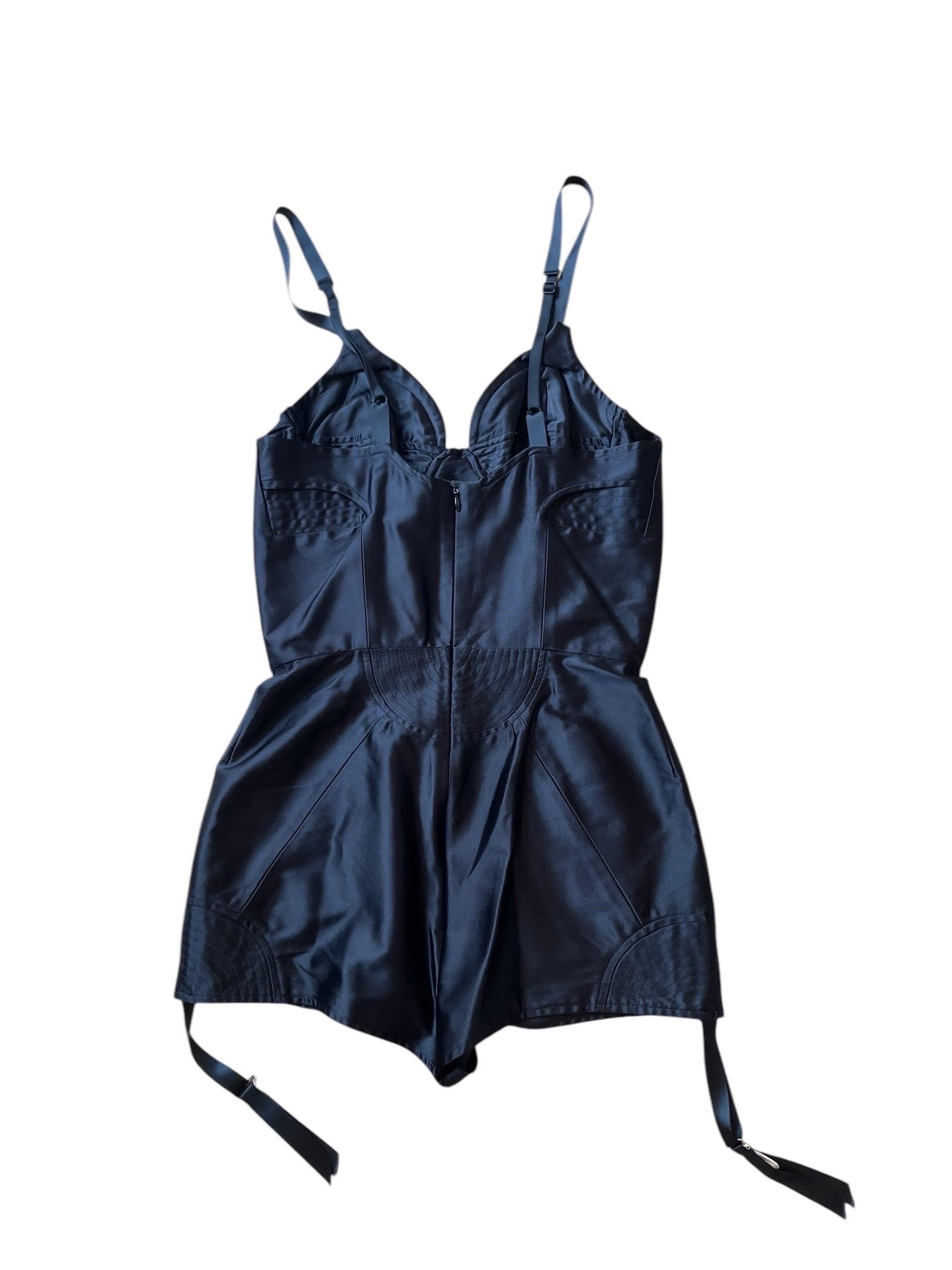 Romper a cono in raso Olivier Theyskens A/I 2001 In condizioni ottime in vendita a Austin, TX
