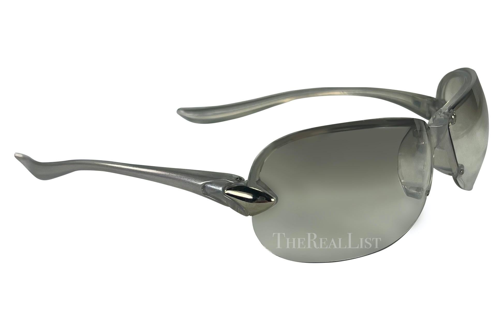Women's F/W 2001 Thierry Mugler Silver Transparent Ad Rectangular Sunglasses 