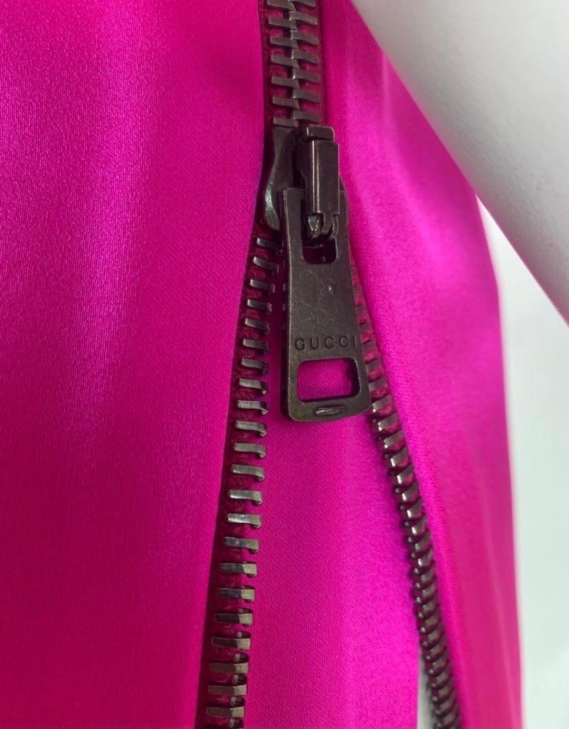 Women's F/W 2001 Vintage Tom Ford for Gucci Hot Pink Dress with Exposed Zipper  For Sale