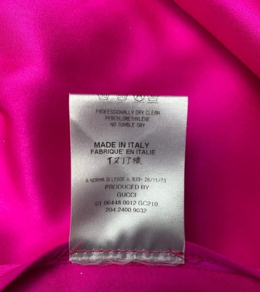 Robe vintage Tom Ford pour Gucci rose vif avec fermeture éclair apparente, A/H 2001  en vente 2