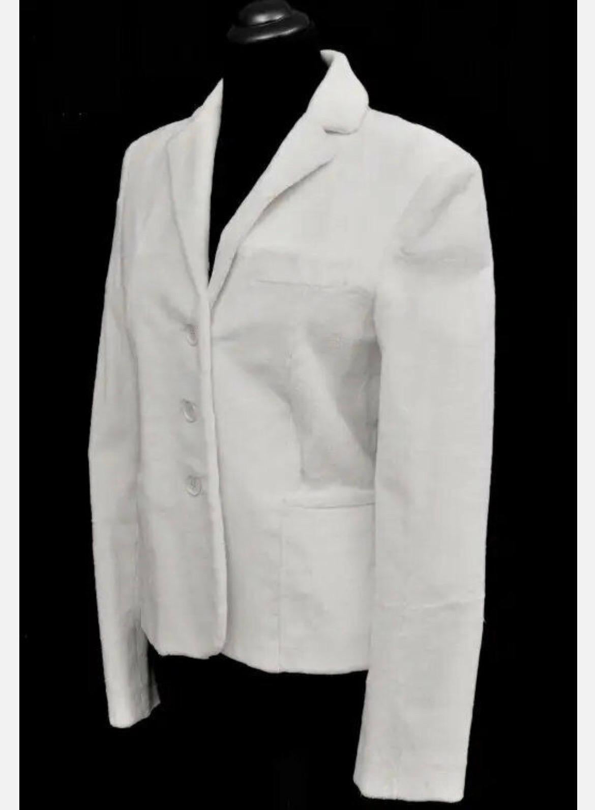 Gray F/W 2001 Vintage Tom Ford for Gucci White Sheared Mink Fur Blazer For Sale