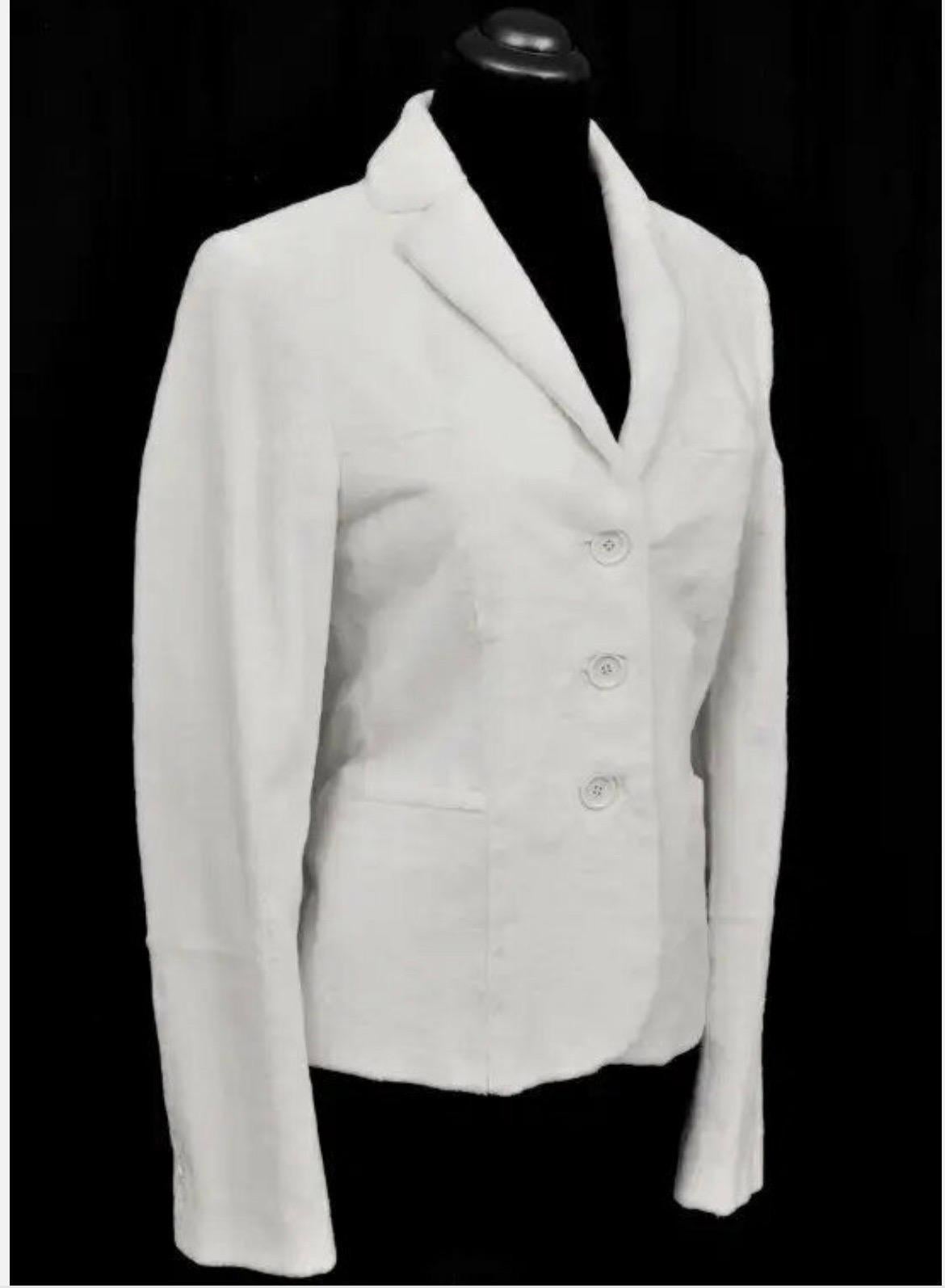 F/W 2001 Vintage Tom Ford for Gucci White Sheared Mink Fur Blazer In Excellent Condition For Sale In Montgomery, TX