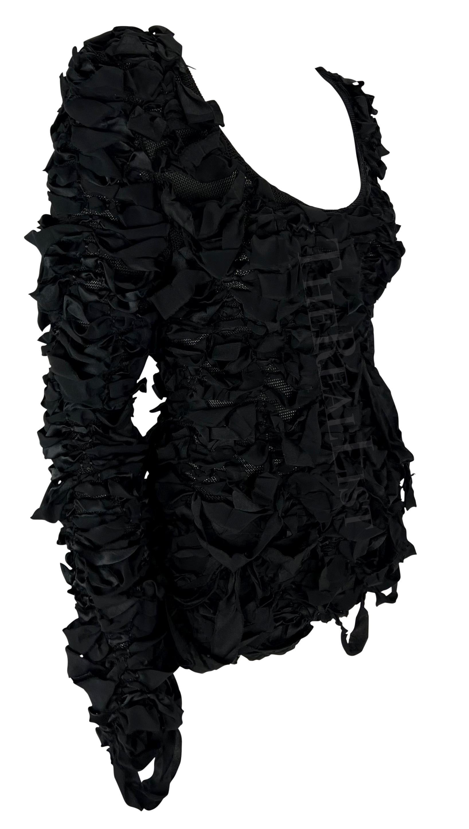 Pull en tricot à rubans noirs Yves Saint Laurent par Tom Ford, A/H 2001 en vente 4