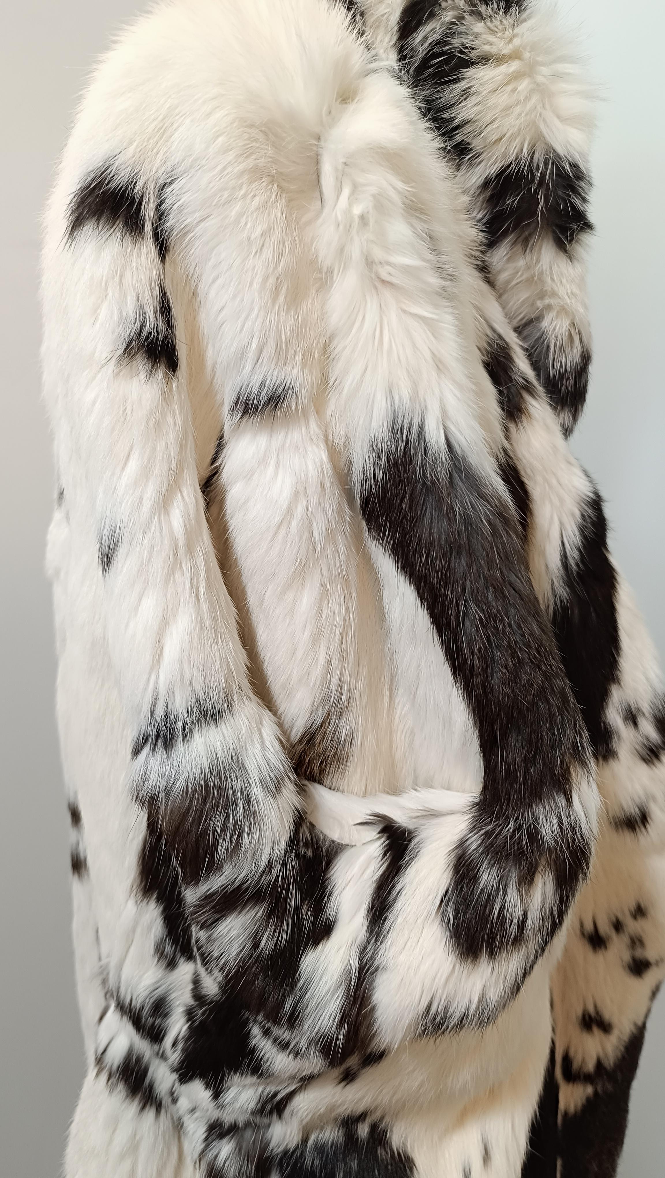 F/W 2002 Christian Dior by John Galliano Floral Lapin Fur Trench Coat  Hat SetFe For Sale 4