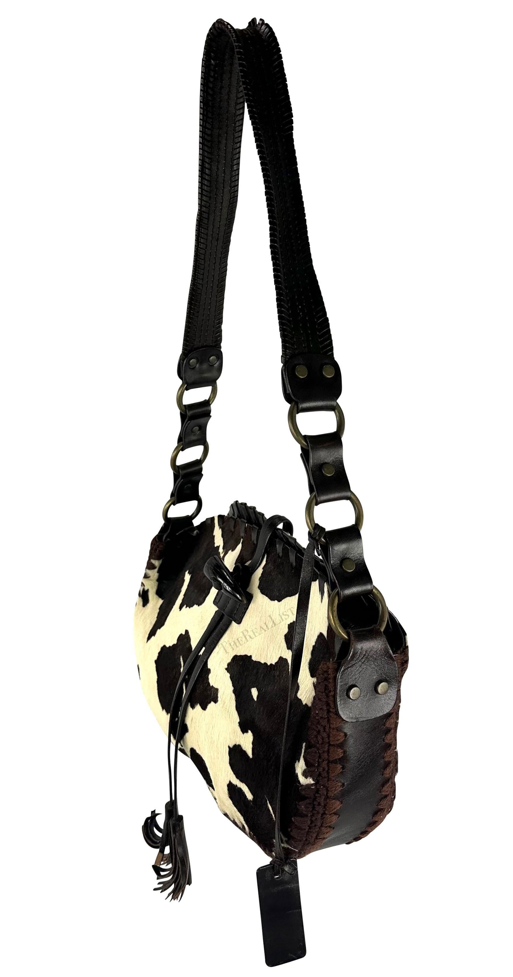 Nero A/I 2002 Dolce & Gabbana Borsa a tracolla in pelo di pony marrone con cuciture occidentali in vendita