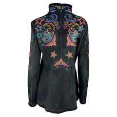 F/W 2002 Gianni Versace by Donatella Versace Abrigo negro con bordado de estrellas de piel de oveja