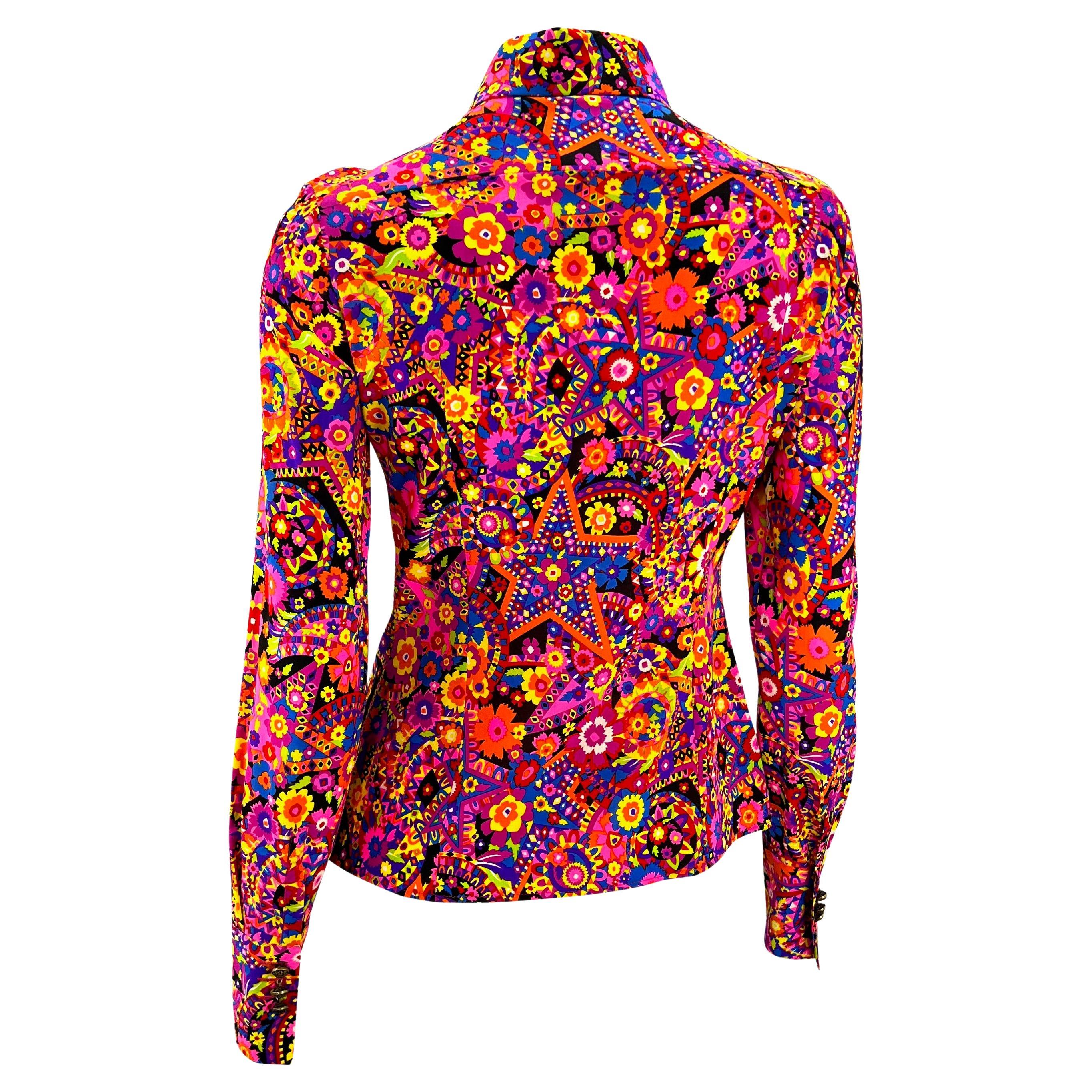 Women's F/W 2002 Gianni Versace by Donatella Pink Psychedelic Silk Blend Button Up Top  For Sale