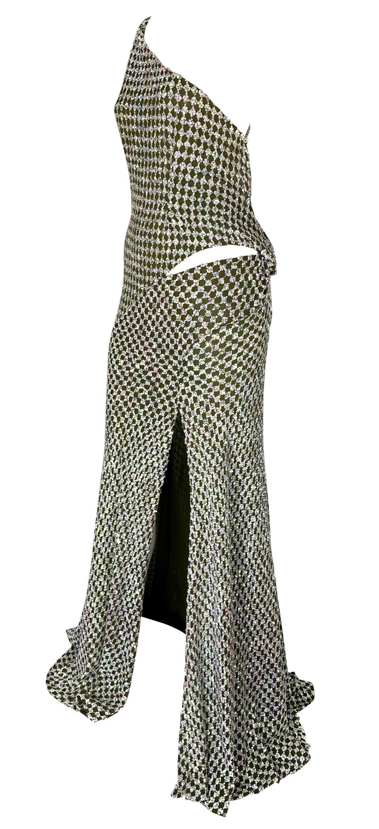F/W 2002 Gianni Versace by Donatella Runway Green Iridescent Sequin Cutout Gown In Excellent Condition For Sale In Philadelphia, PA