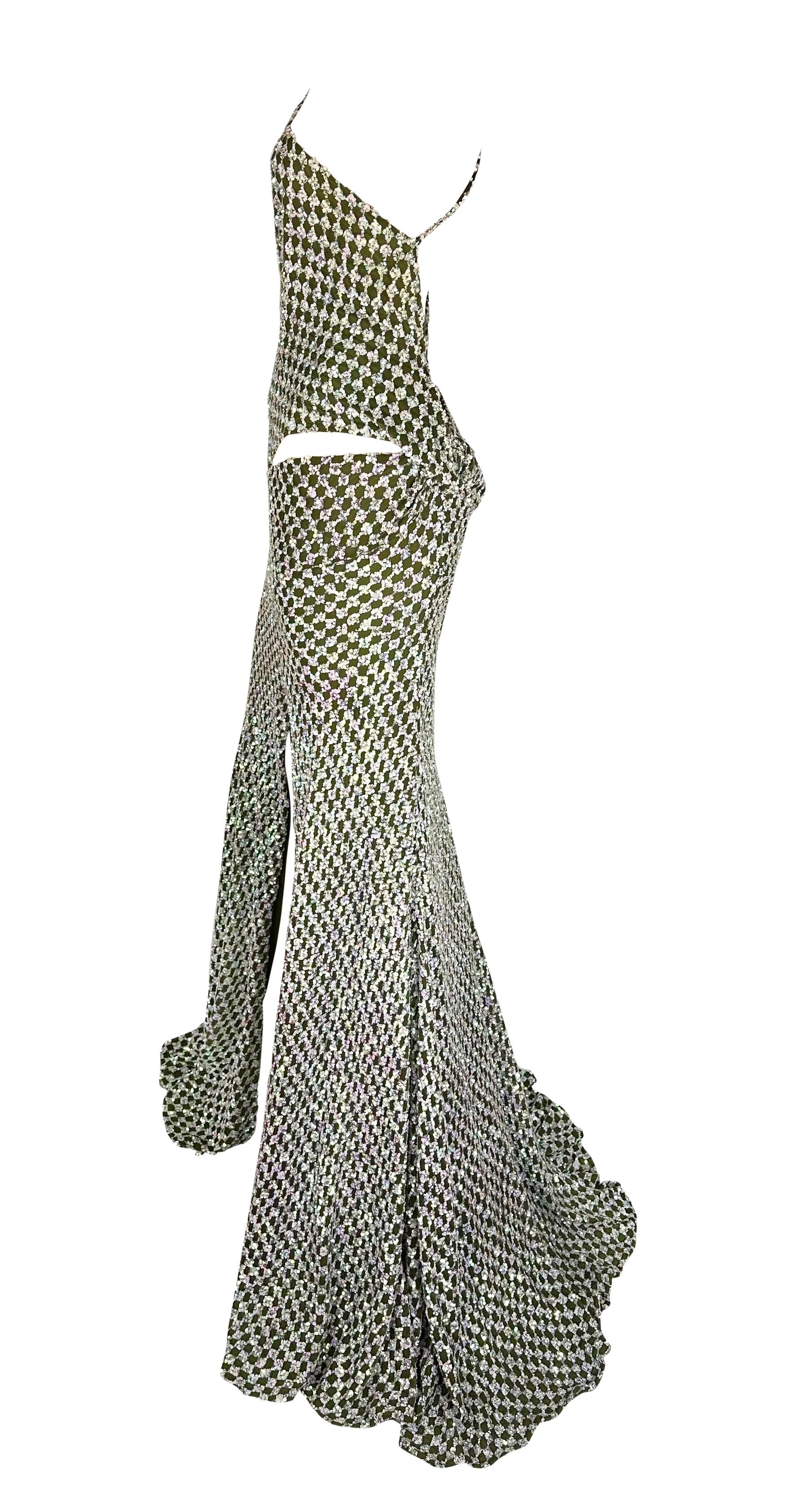 F/W 2002 Gianni Versace by Donatella Runway Green Iridescent Sequin Cutout Gown 1