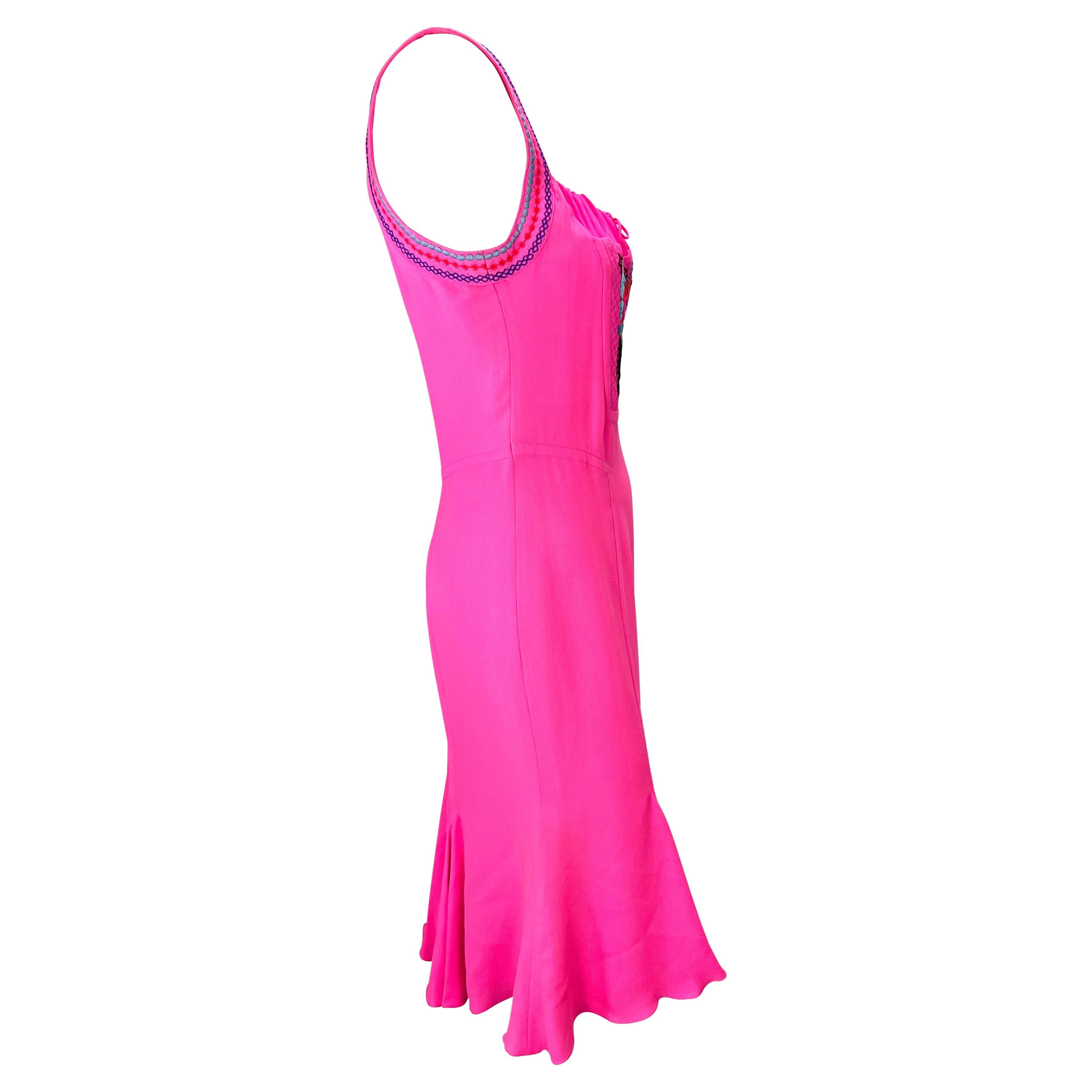 F/W 2002 Gianni Versace by Donatella Runway Hot Pink Embroidered Babydoll Dress For Sale 1