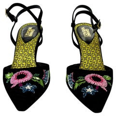 F/W 2002 Gianni Versace by Donatella Versace Black Quilted Beaded Heel Size 37