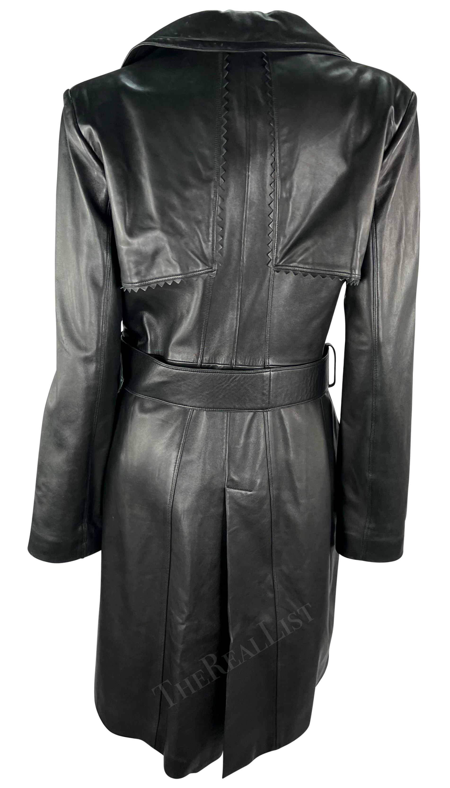 Women's F/W 2002 Gianni Versace by Dontella Versace Black Leather Trench Coat For Sale