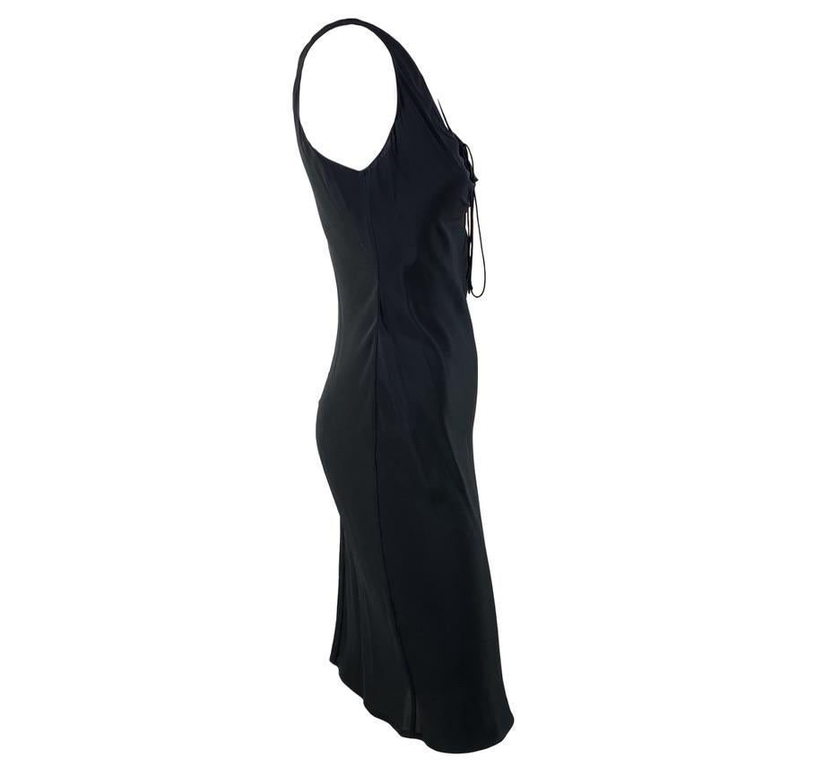F/W 2002 Gucci by Tom Ford Front Tie Black Silk Dress In Excellent Condition For Sale In West Hollywood, CA