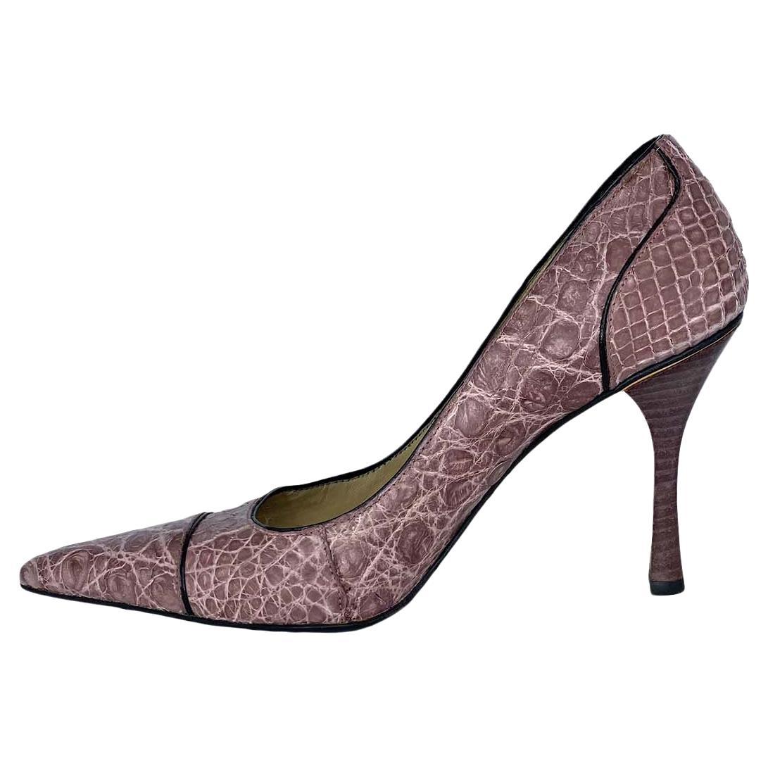 De las mujeres F/W 2002 Gucci by Tom Ford Tacones de aligátor lavanda 4.25 en venta