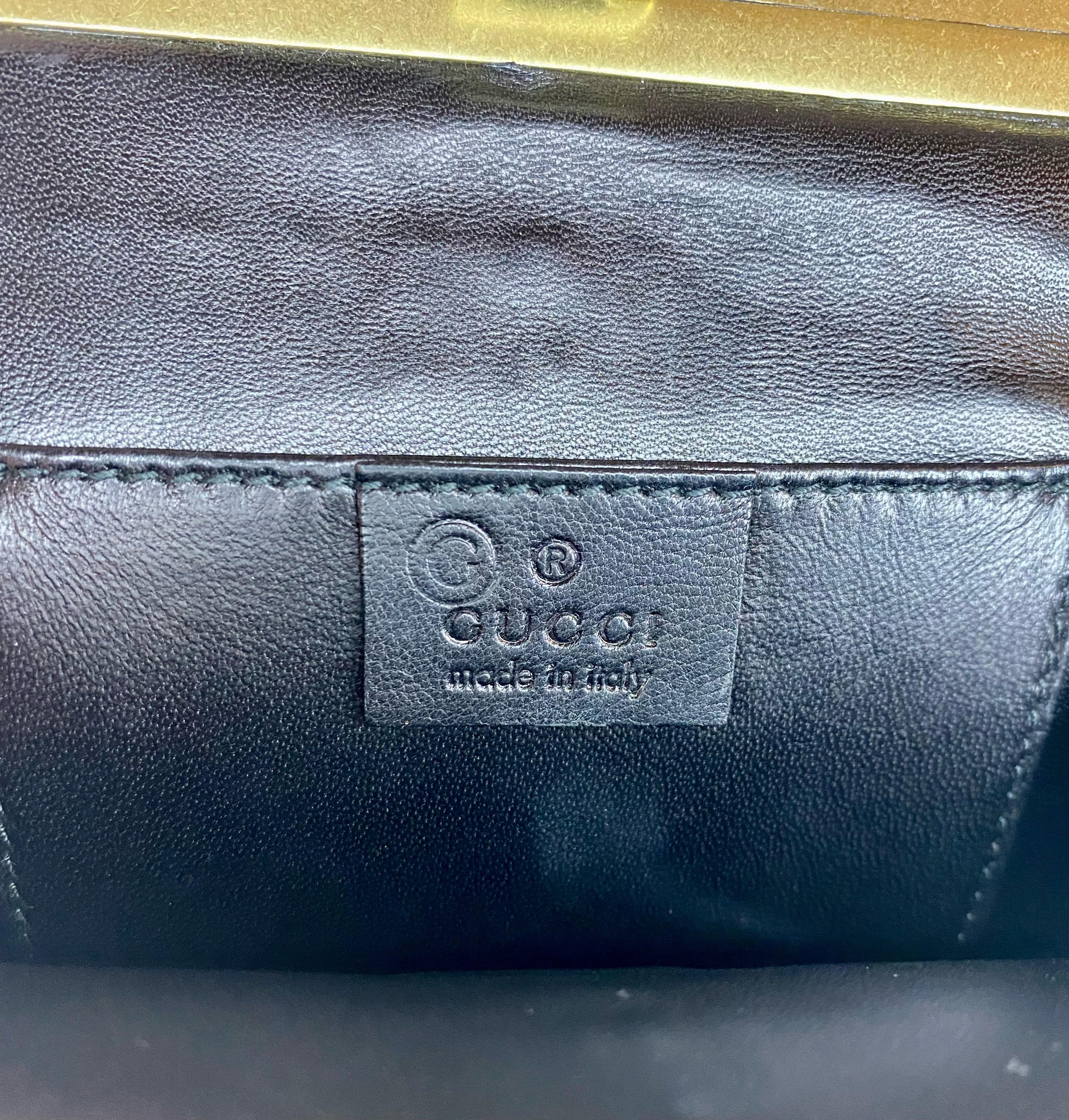 F/W 2002 Gucci by Tom Ford Mini Lizard Skin Distressed Frame Bag  In Excellent Condition In West Hollywood, CA