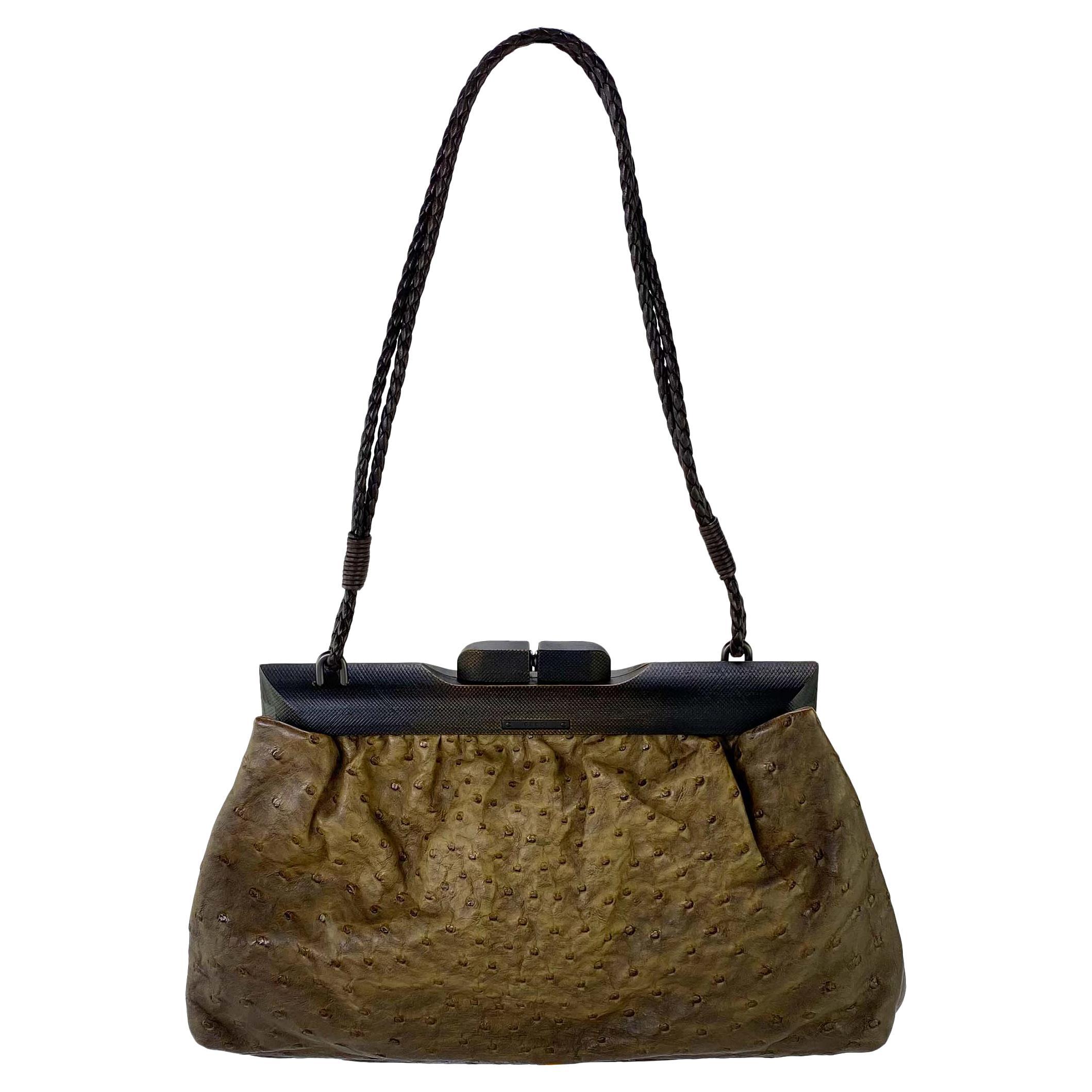 gucci zoomie ostrich bolsa