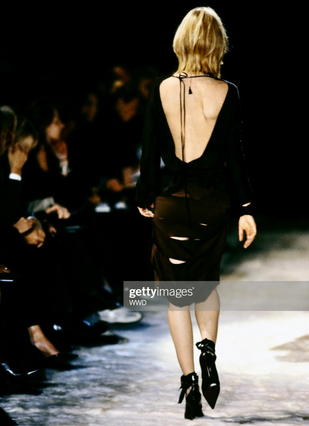 F/W 2002 Gucci by Tom Ford Runway Backless Black Silk Lace Up Top  For Sale 4
