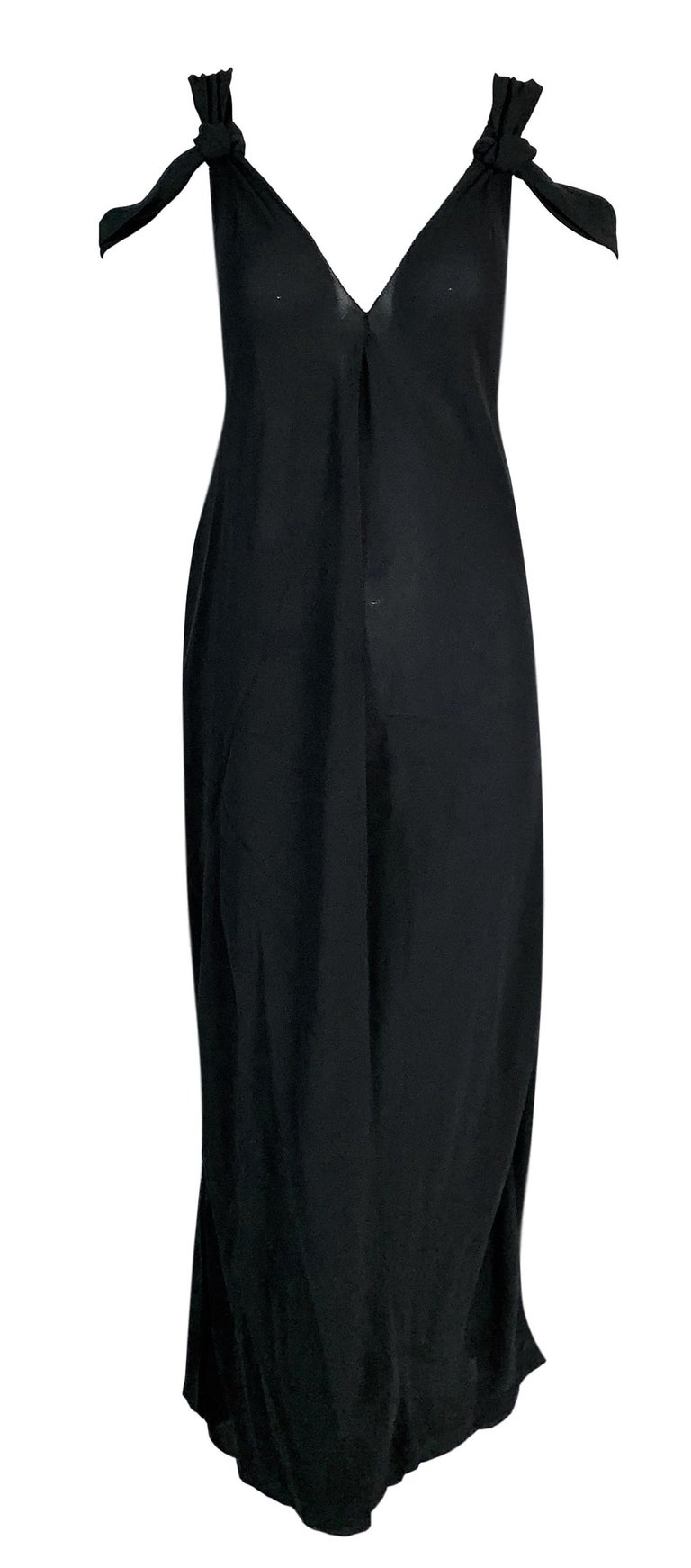 F/W 2002 Gucci Tom Ford Black Grecian Column Wrap Gown Dress at 1stDibs