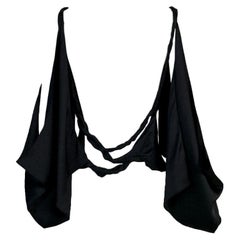 F/W 2002 Gucci Tom Ford Runway Cut-Out Black Plunging Back Top 38