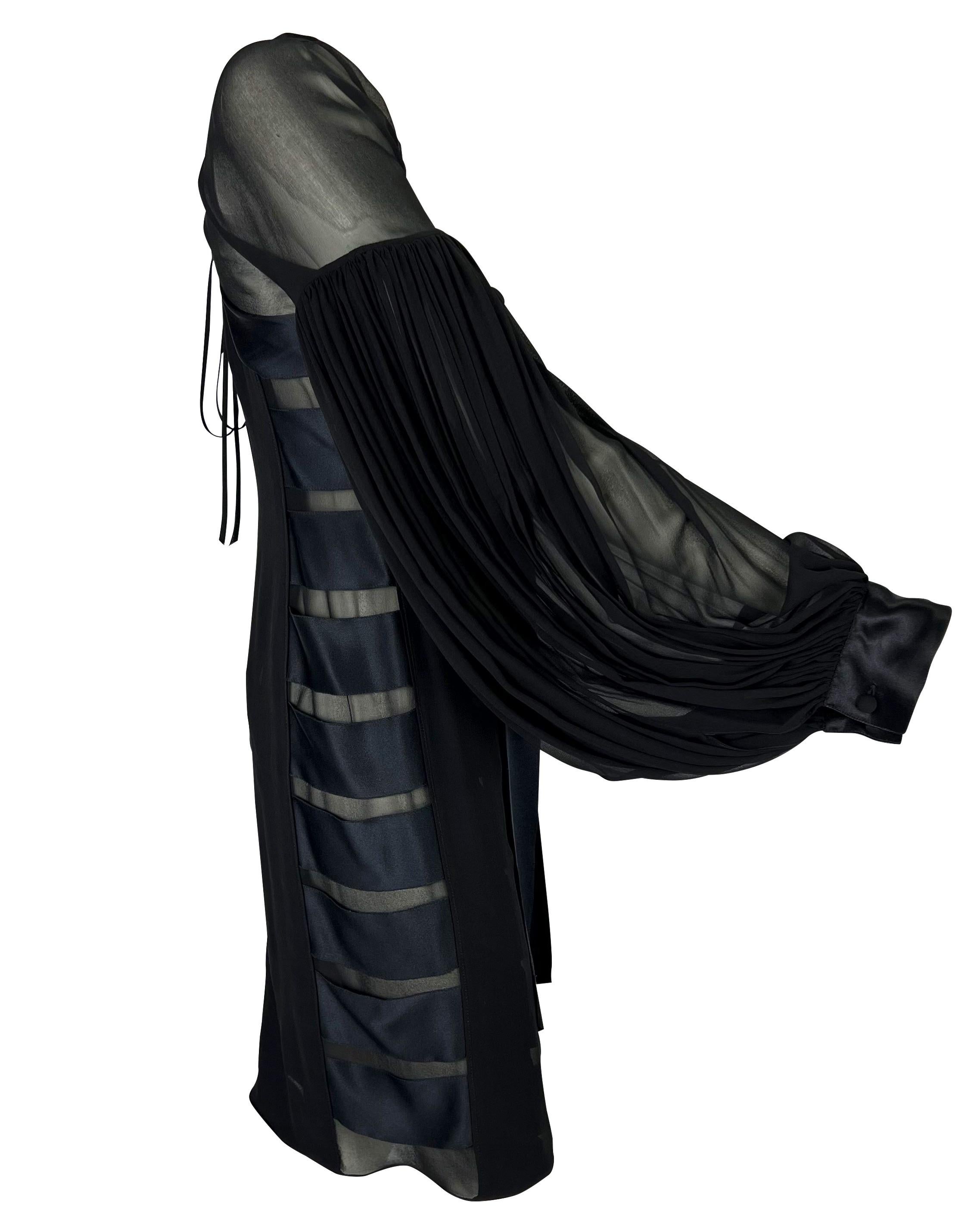 Robe noire transparente à manches style poète Yves Saint Laurent par Tom Ford, A/H 2002 en vente 4