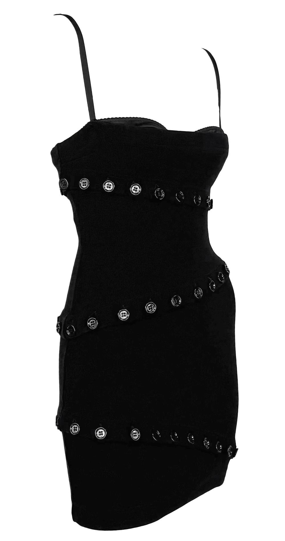 Dolce & Gabbana, mini-robe noire réglable à boutons, automne-hiver 2003 en vente 2