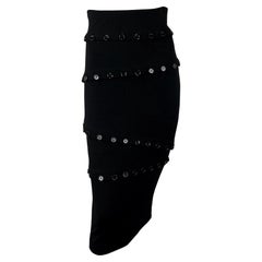 Dolce & Gabbana, jupe moulante transformable à boutons, A/H 2003