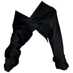 F/W 2003 Dolce & Gabbana Laufsteg Schwarze Baggy-Cropped-Jacke