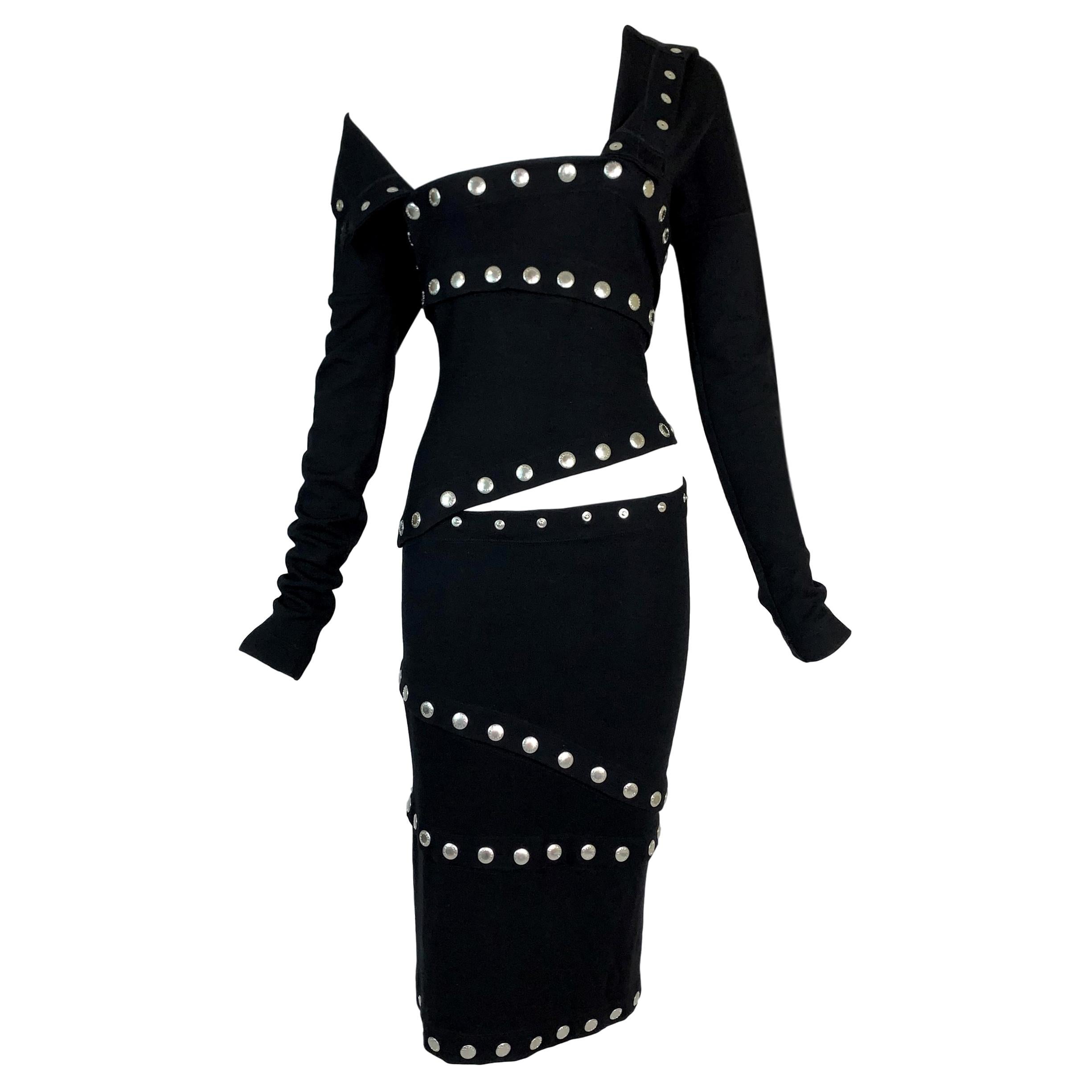 F/W 2003 Dolce & Gabbana Runway Black Snap-Up L/S Wiggle Dress