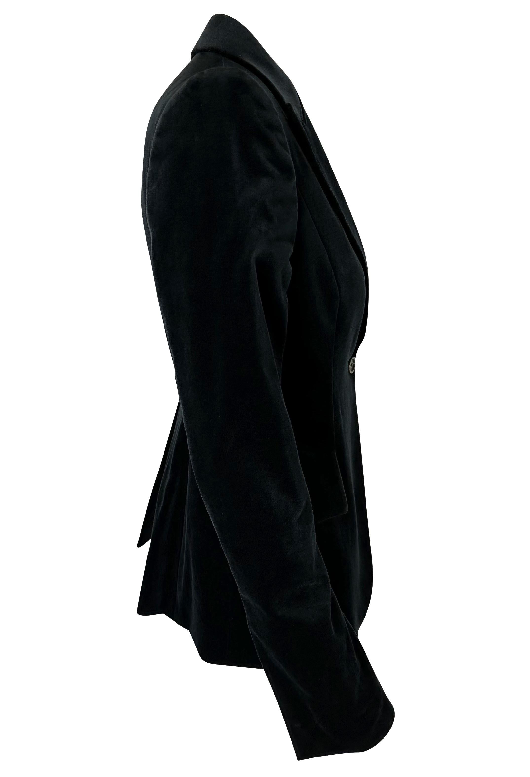 F/W 2003 Gucci by Tom Ford Veste blazer à revers en velours noir en vente 1