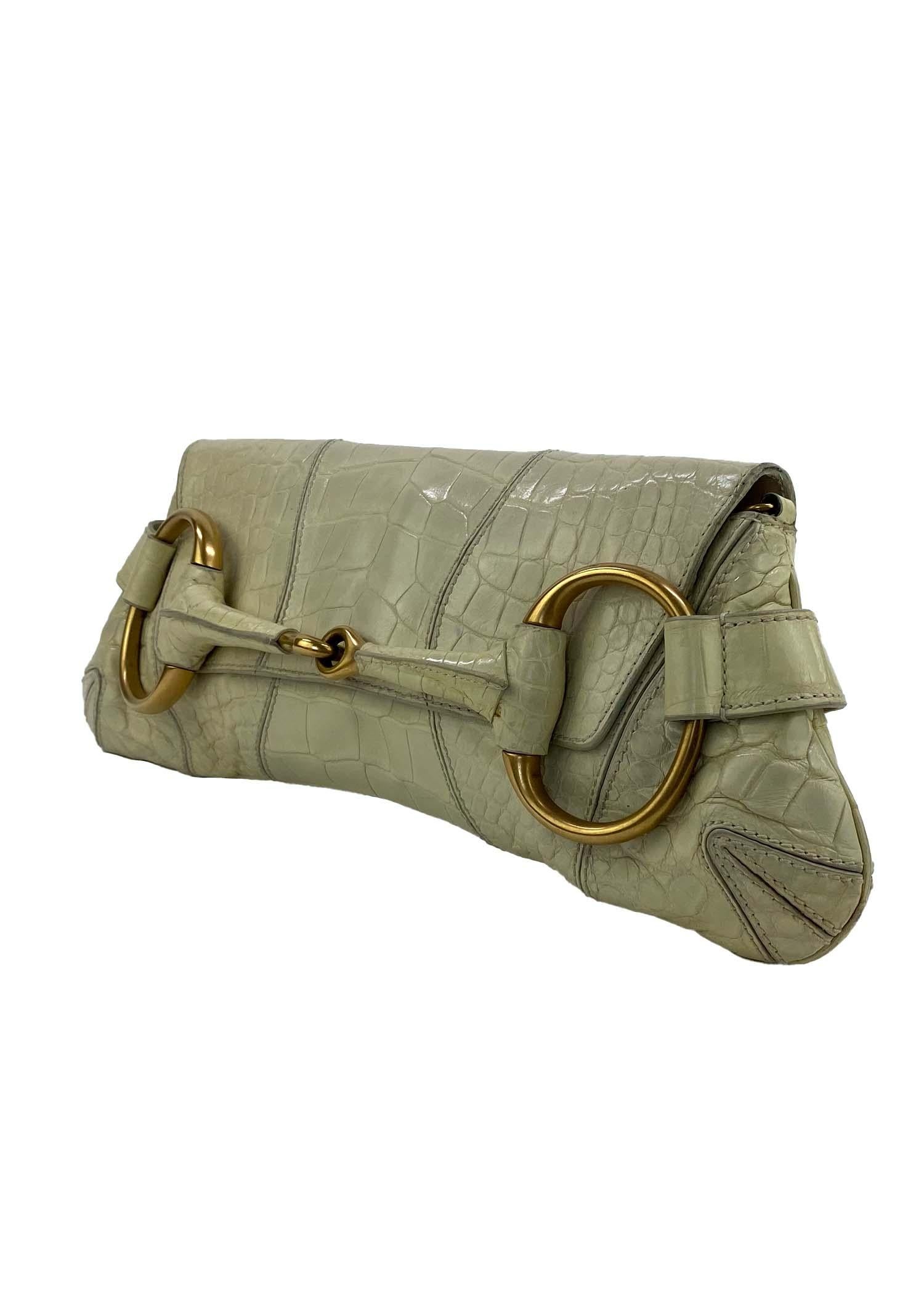 F/W 2003 Gucci by Tom Ford Creme Crocodile Large Horsebit Convertible Clutch In Good Condition In West Hollywood, CA