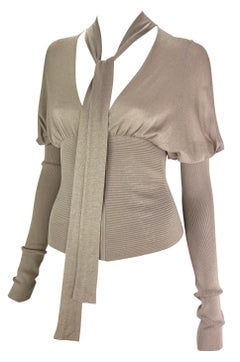 F/W 2003 Gucci by Tom Ford Chemisier à cravate plongeante en tricot extensible rose poussière