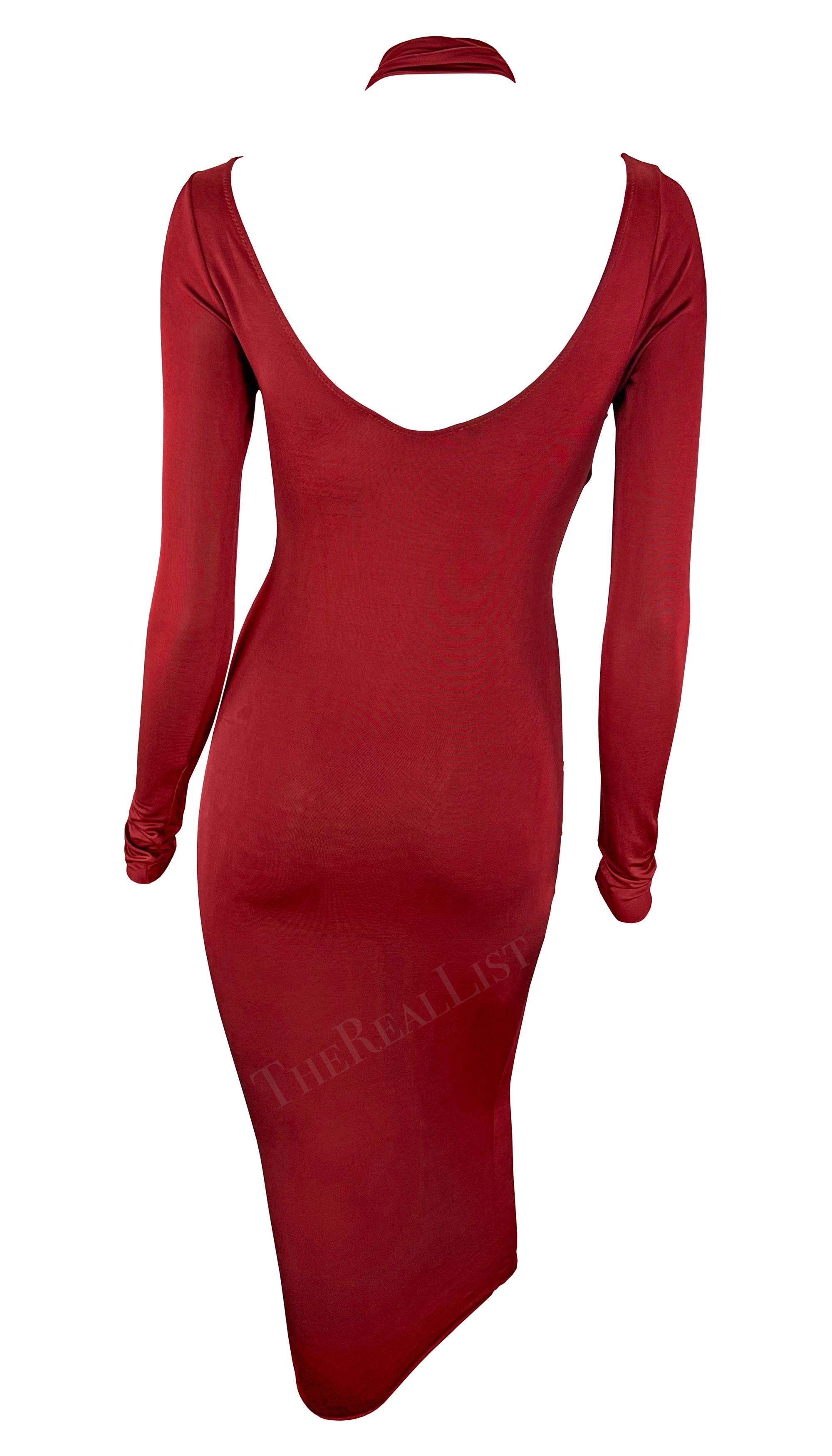 F/W 2003 Gucci by Tom Ford Red Bondage Strap Convertible Stretch Bodycon Dress For Sale 1