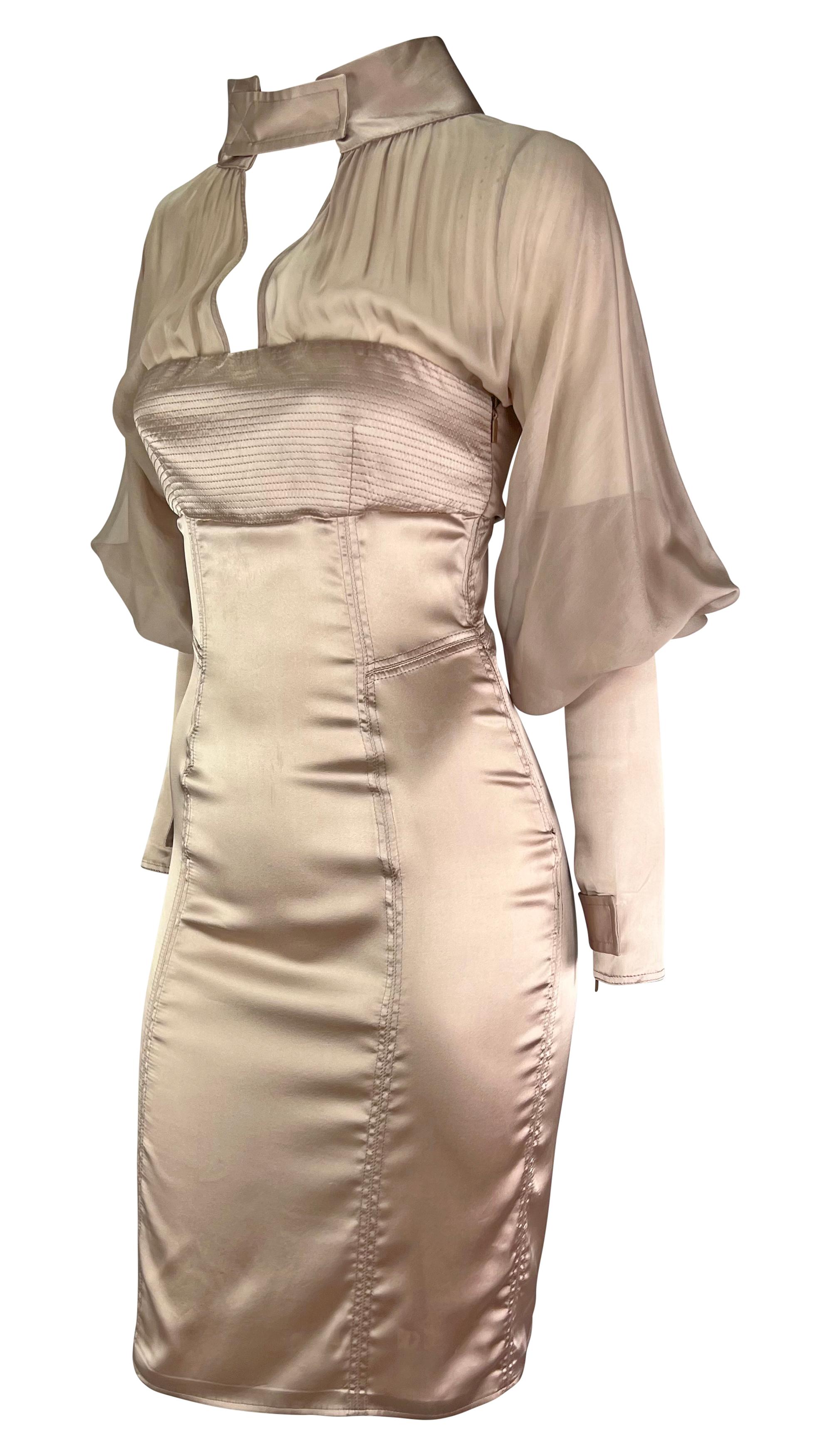 F/W 2003 Gucci by Tom Ford Runway Dusty Pink Silk Satin Mini Dress For Sale 1
