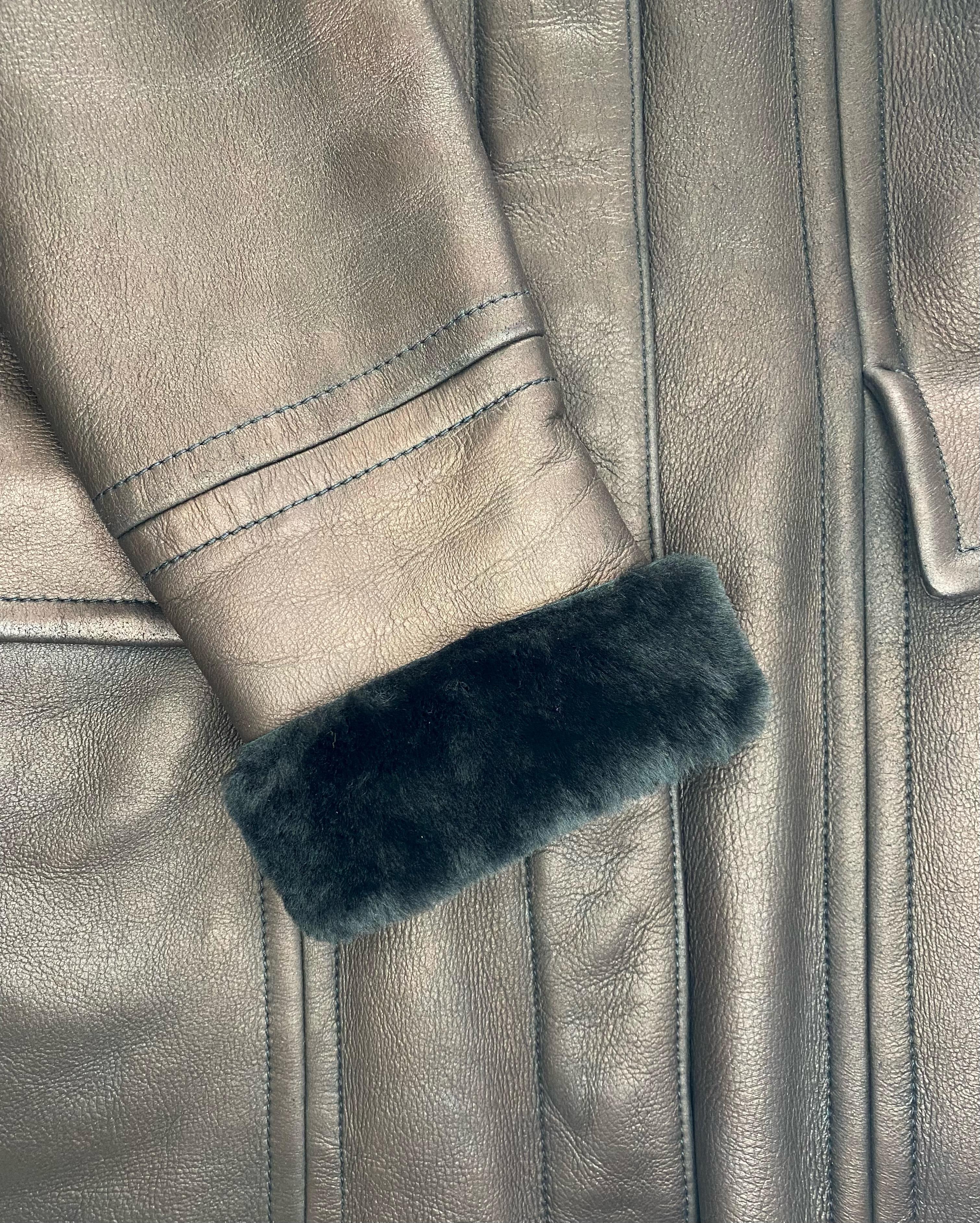 F/W 2003 Gucci by Tom Ford Shearling Leather Metallic Oversized Collar 2