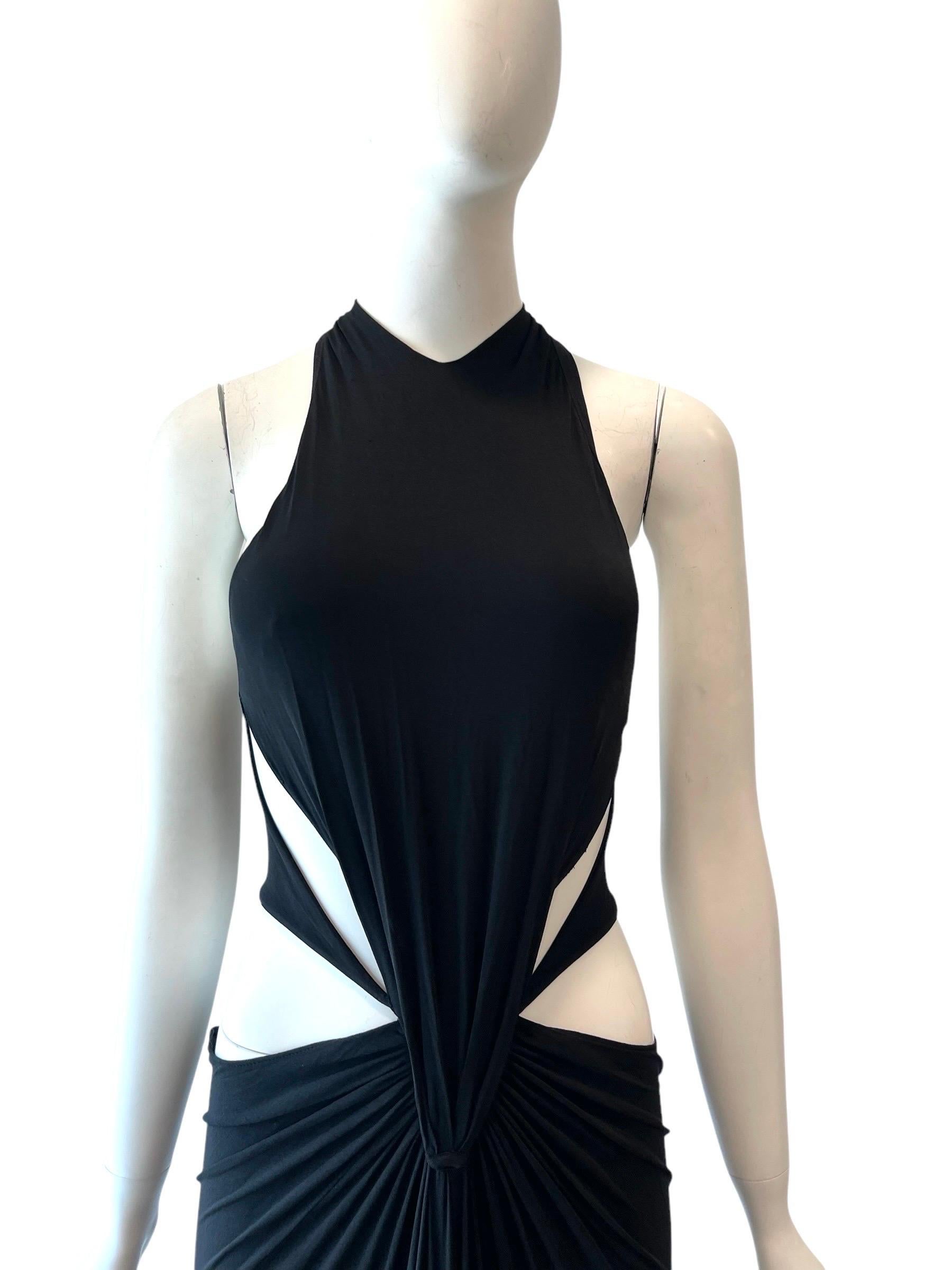 F/W 2003 CAVALLI CUT OUT GOWN 

FABRIC: stretch Nylon & Viscose

Made in Italy

Chest: open, Waist: 24-42