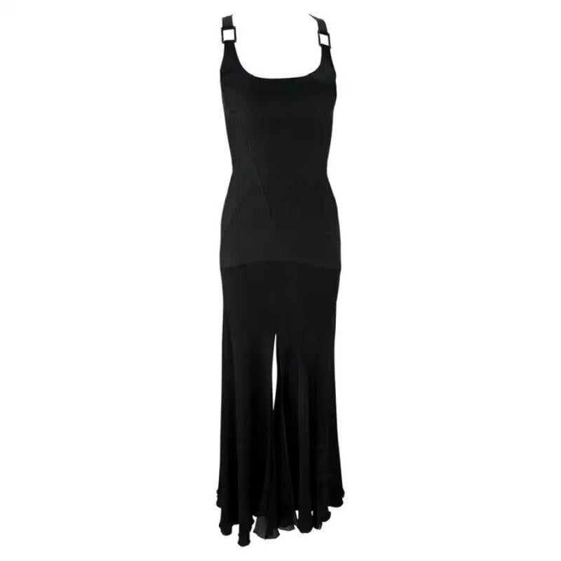 A/I 2003 Versace by Donatella Versace Maxi Abito nero con fibbia e spacco in vendita