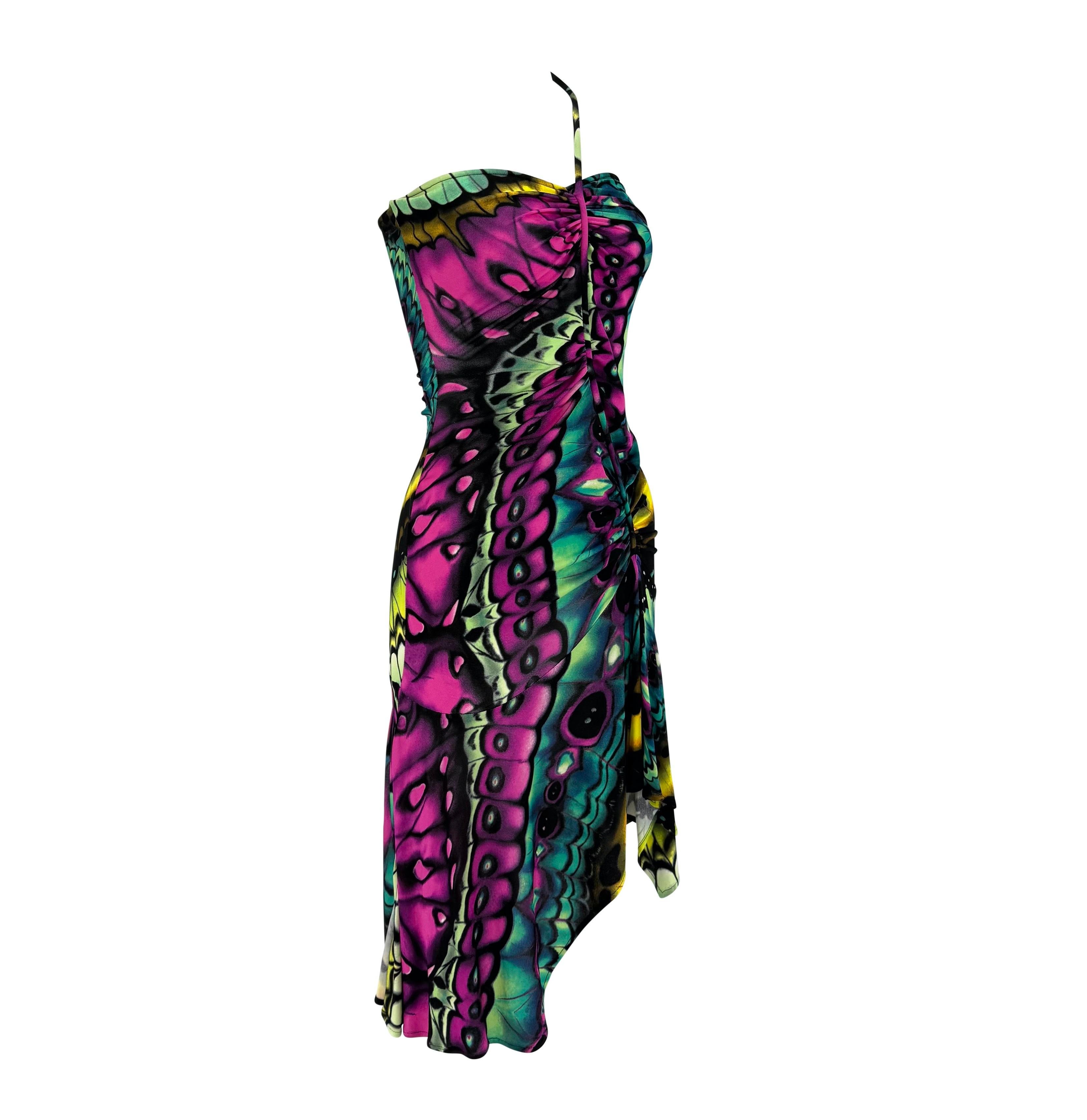 A/I 2003 Versace by Donatella Versace, vestito con stampa a farfalla e increspato, con taglio a flare. In condizioni buone in vendita a West Hollywood, CA