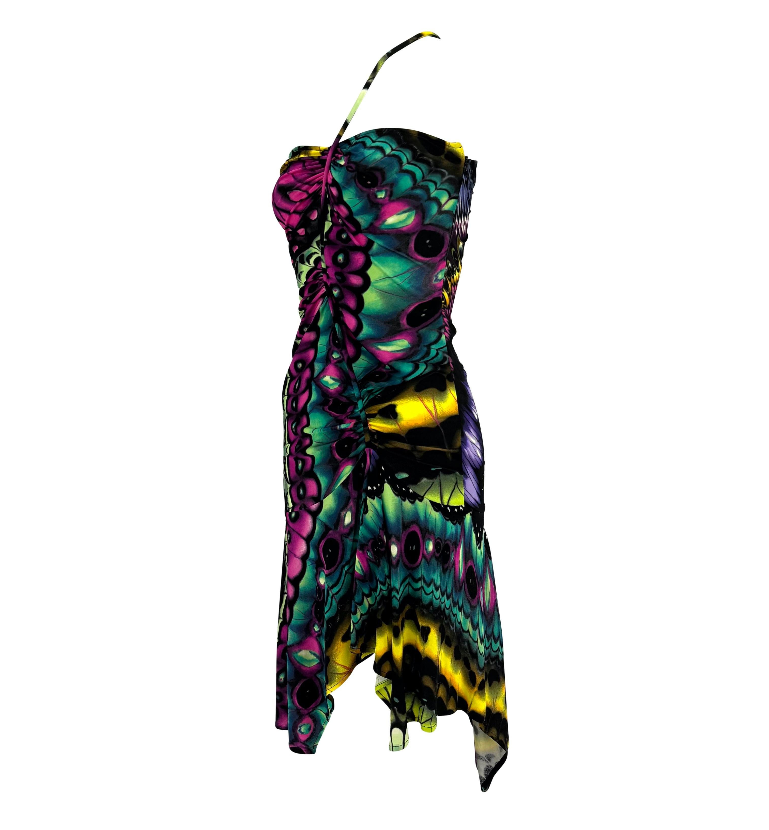 A/I 2003 Versace by Donatella Versace, vestito con stampa a farfalla e increspato, con taglio a flare. in vendita 3