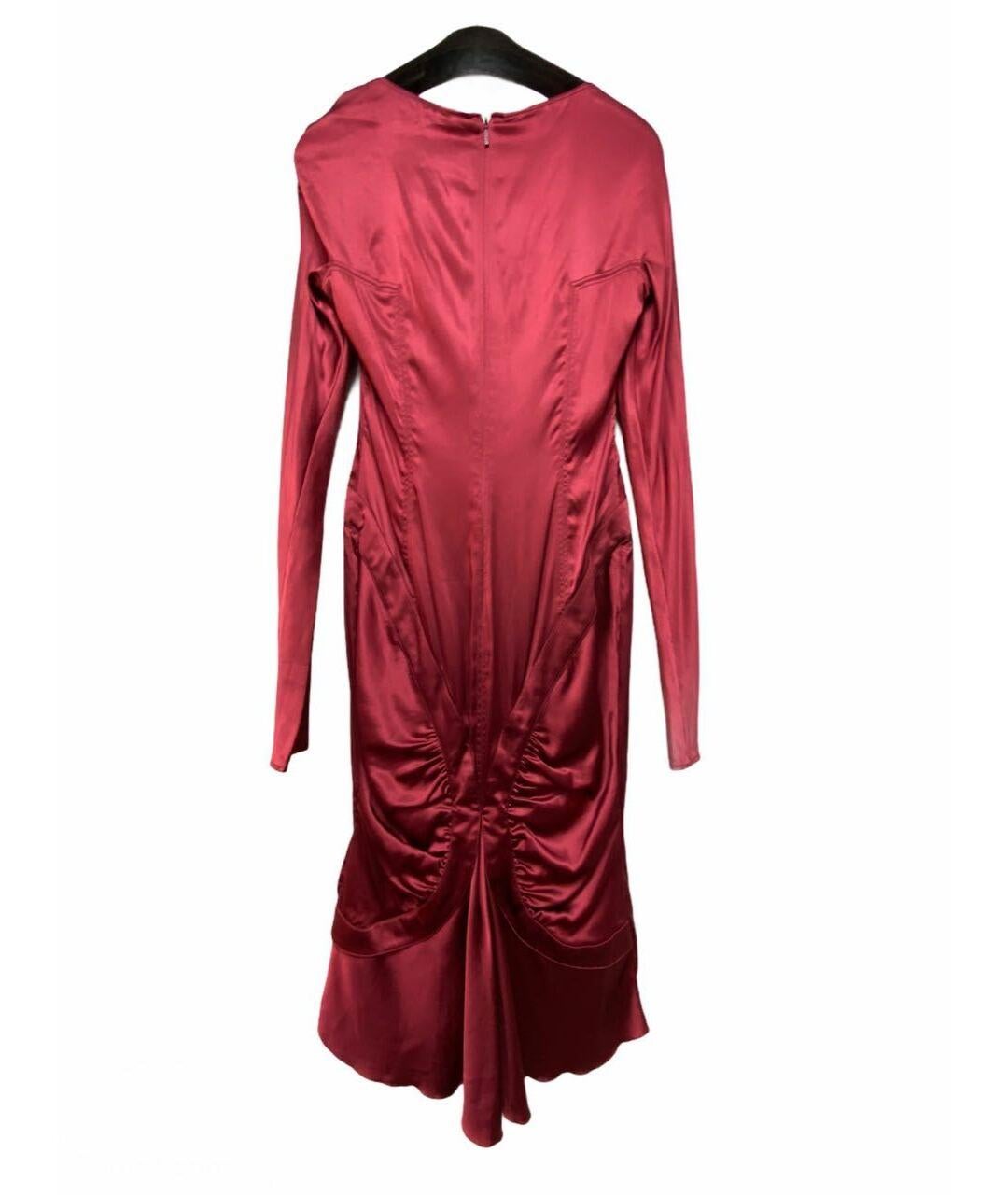 F/W 2003 Vintage Tom Ford for Gucci Red Silk Dress

IT Size 40 - US 4

Silk/Spandex blend

New, with tags

Immaculate condition