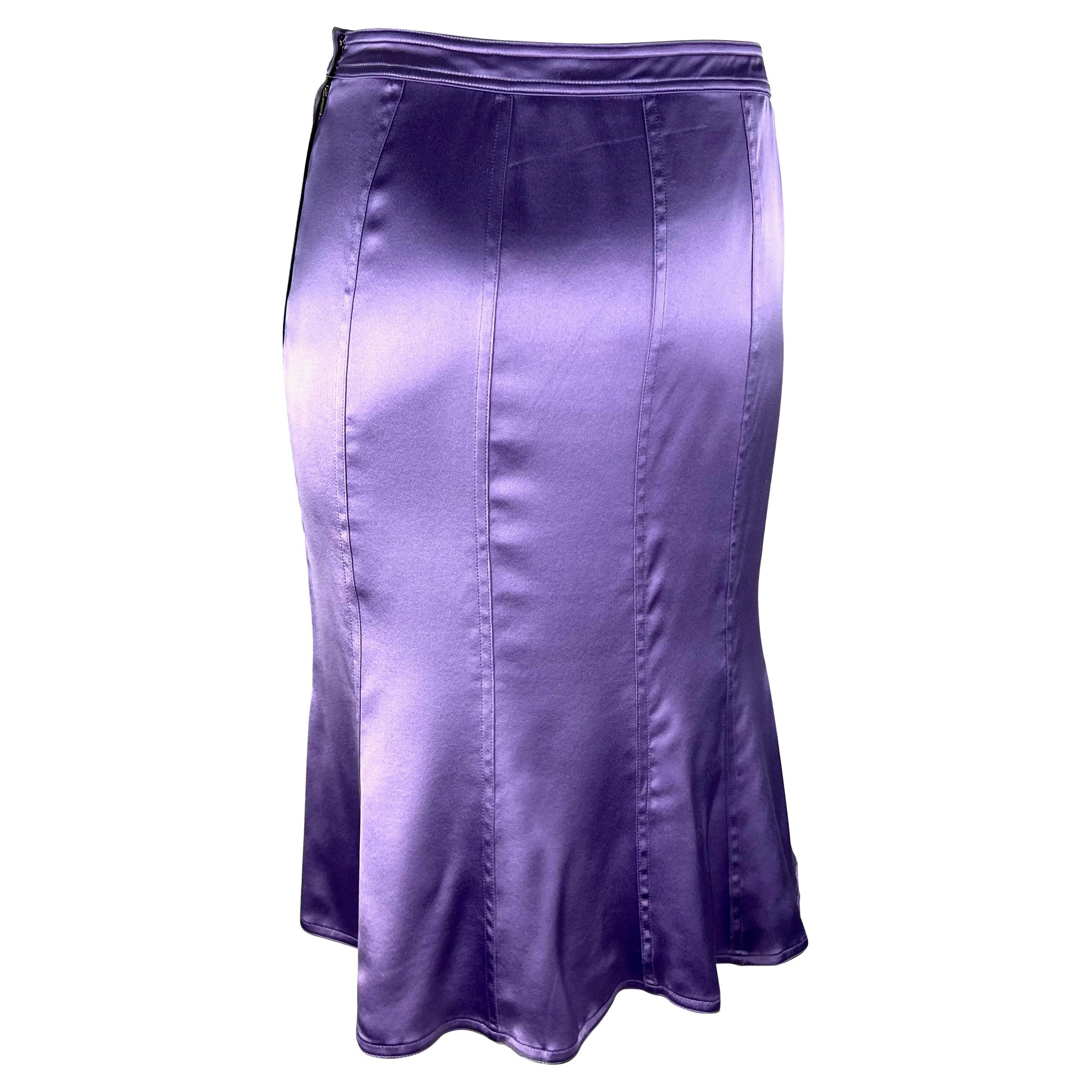 F/W 2003 Yves Saint Laurent by Tom Ford Lavender Silk Satin Flare Skirt In Excellent Condition For Sale In West Hollywood, CA