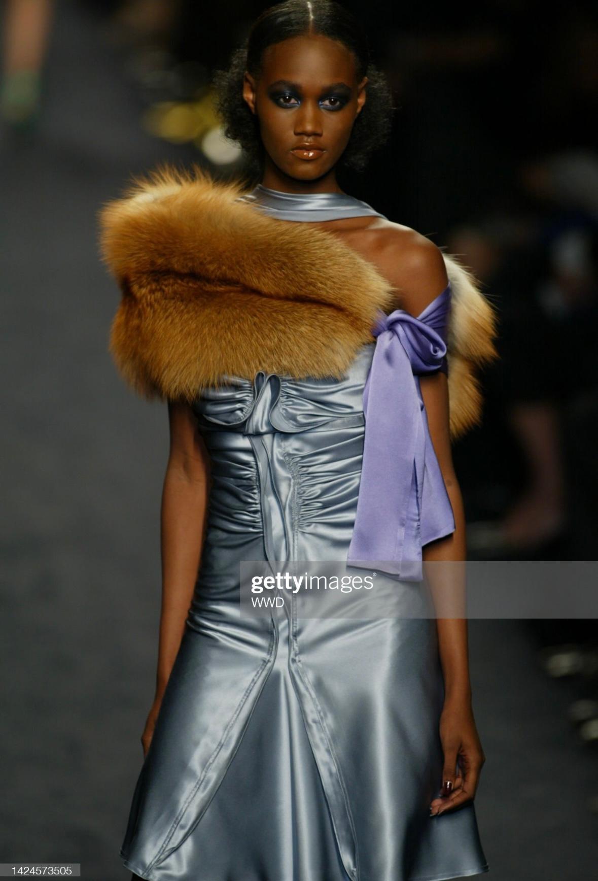 Women's F/W 2003 Yves Saint Laurent by Tom Ford Runway Blue Black Fox Fur Satin Stole